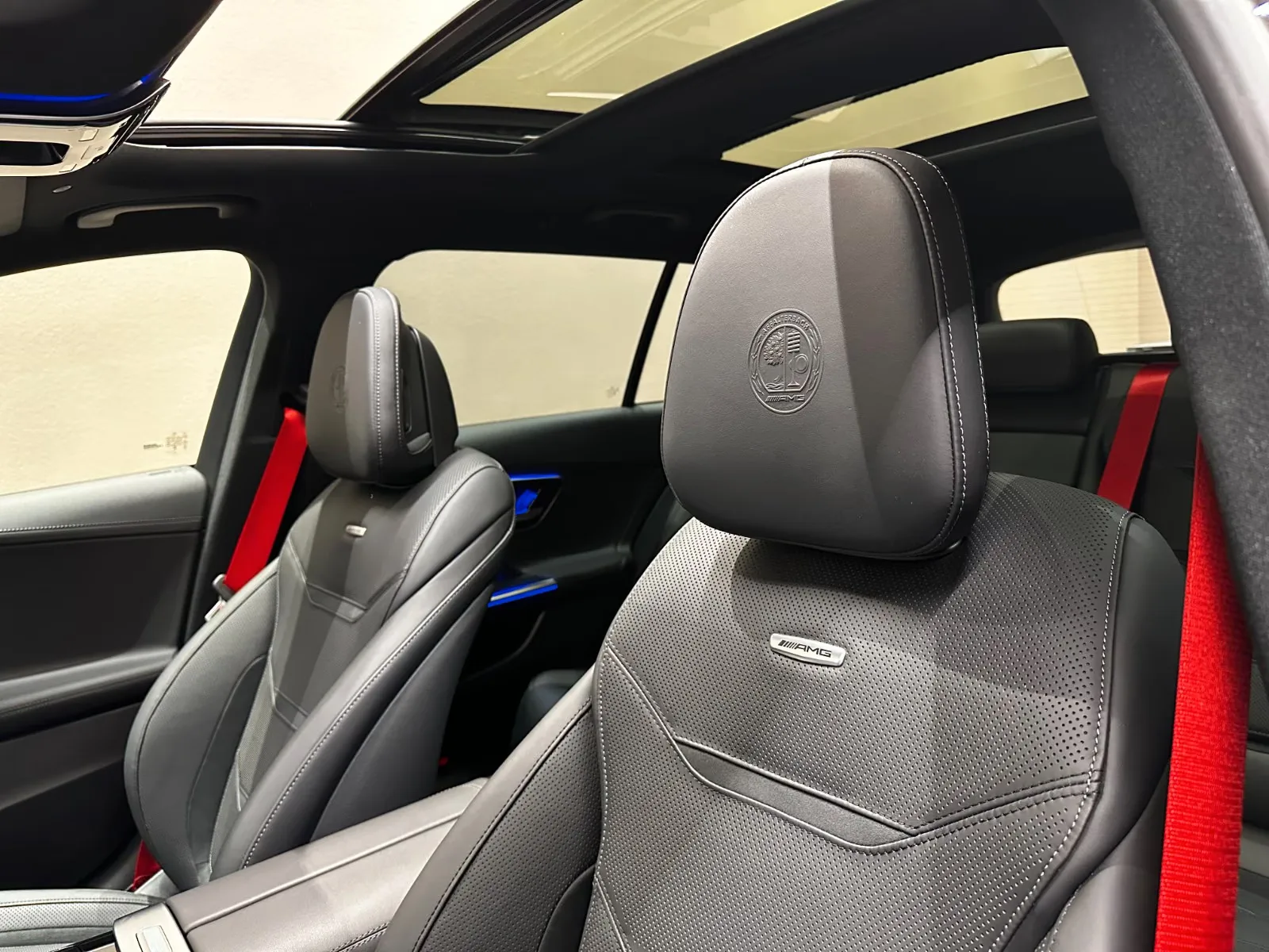 2023 Mercedes-AMG C 63 S E Performance Estate, 10/26