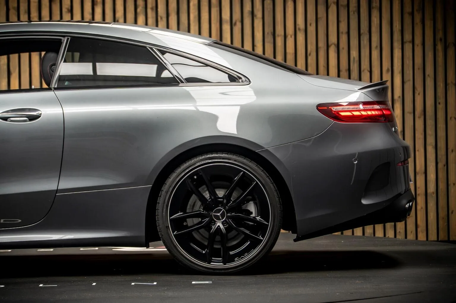 2023 Mercedes-AMG E 53 Coupé Night Edition, 17/30