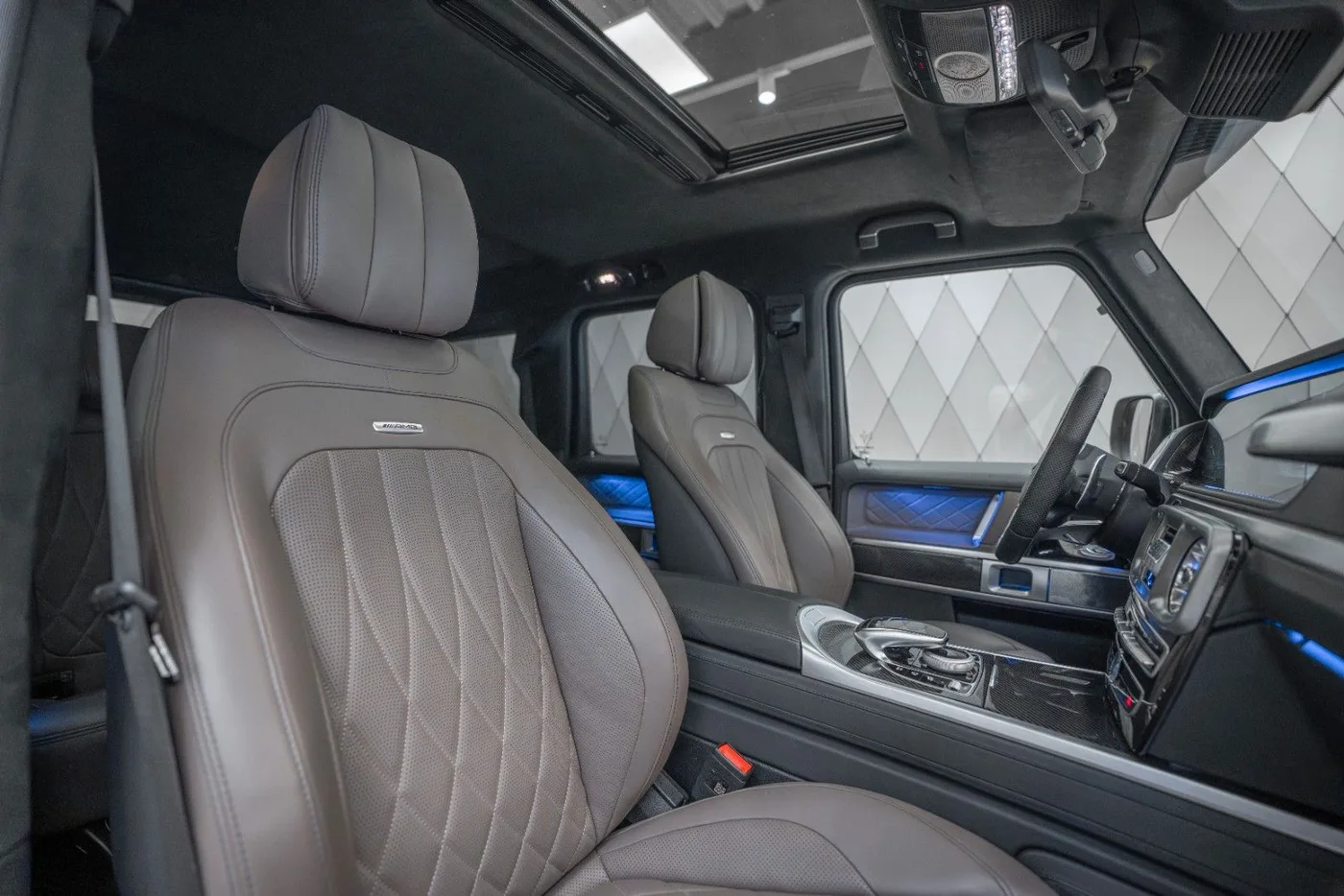2023 Mercedes-AMG G 63 4x4² proposée par un spécialiste de la supercar à Schenefeld, Allemagne, photo 17 sur 25
