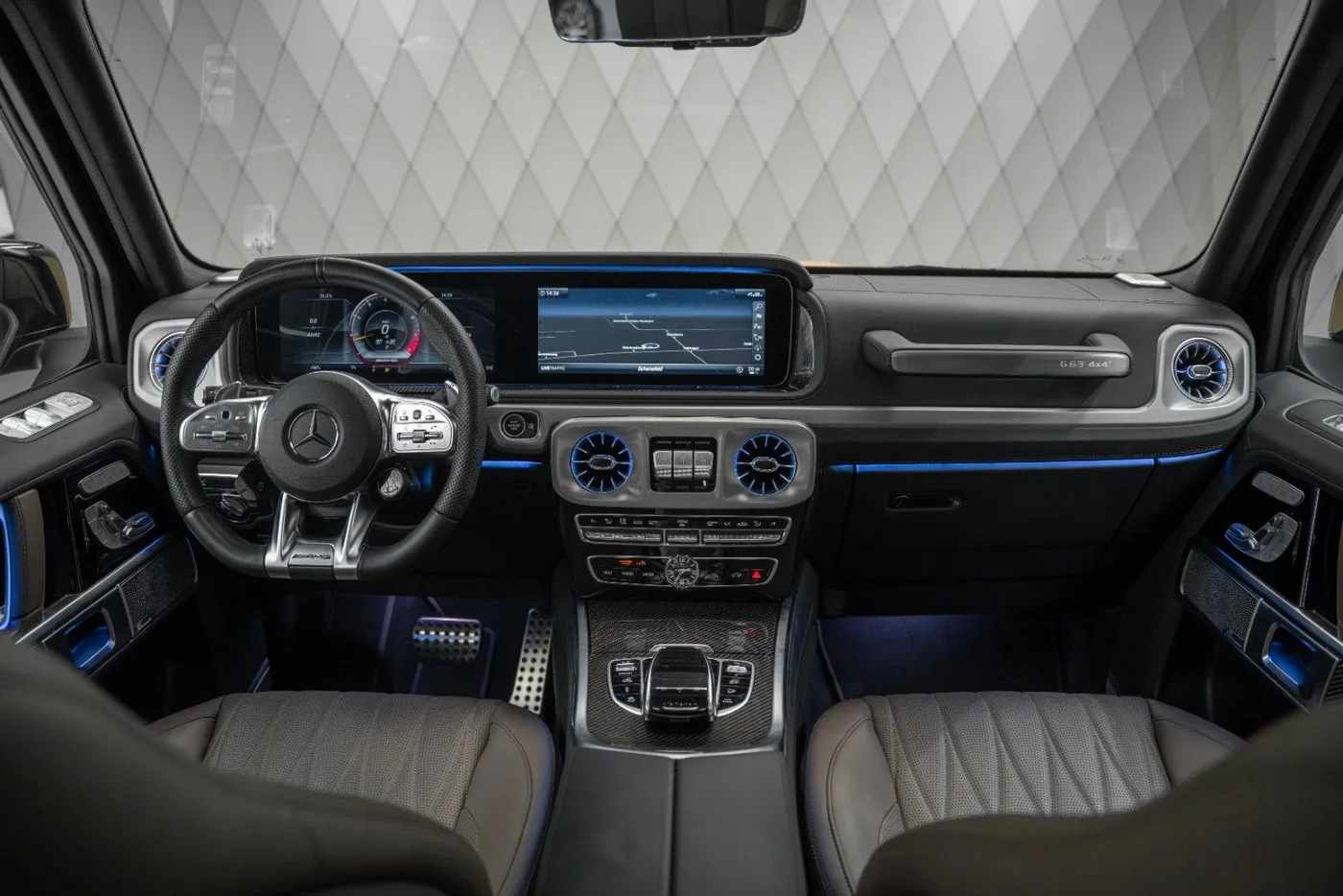 2023 Mercedes-AMG G 63 4x4² proposée par un spécialiste de la supercar à Schenefeld, Allemagne, photo 19 sur 25