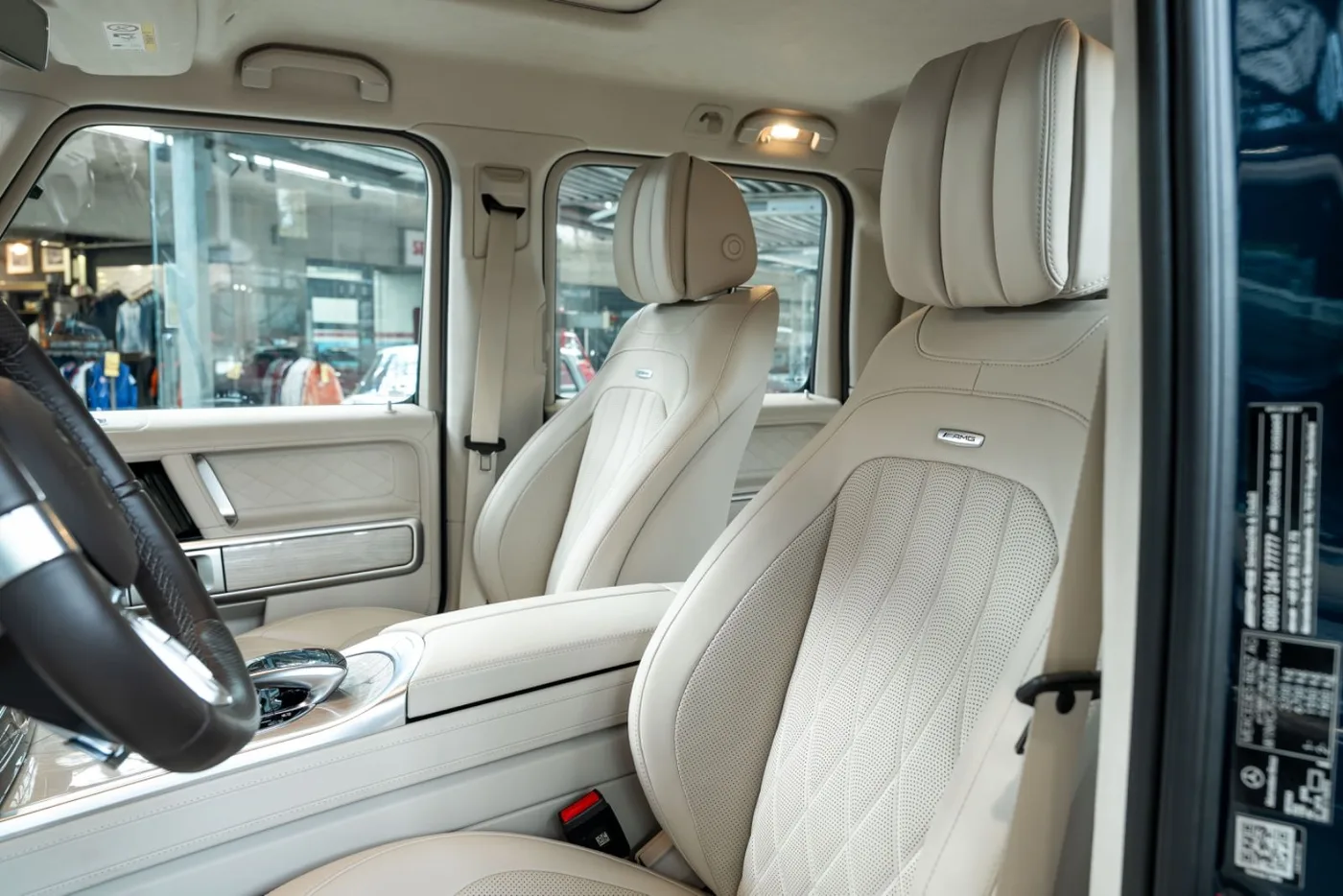2023 Mercedes-AMG G 63 proposée par un concessionnaire spécialisé à Neuss, Allemagne, photo 10 sur 10