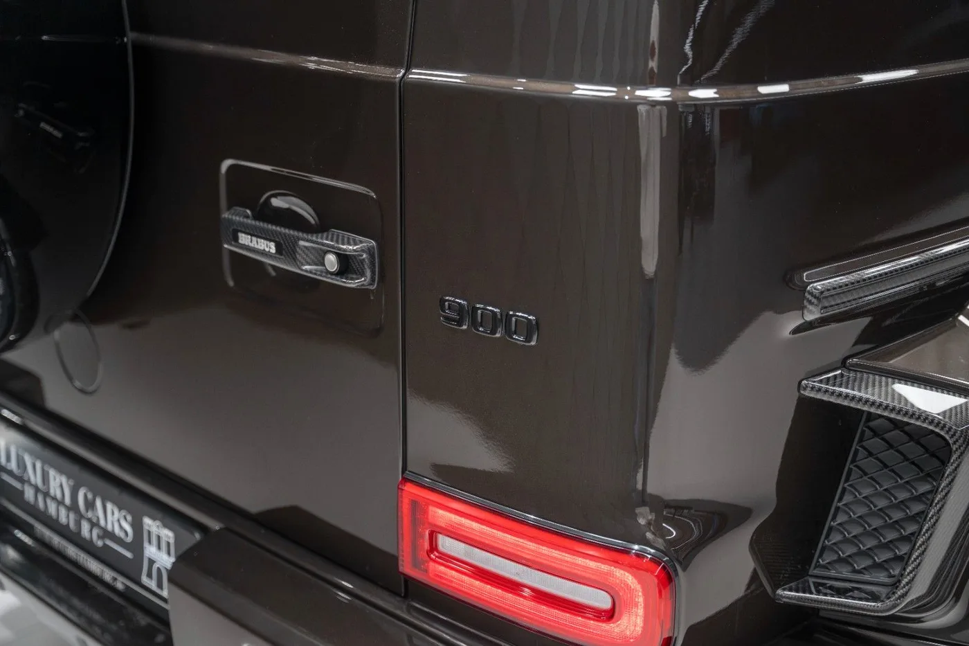 2023 Brabus G 900 angeboten von einem Supersportwagenhändler in Schenefeld, Deutschland, Foto 11 von 25