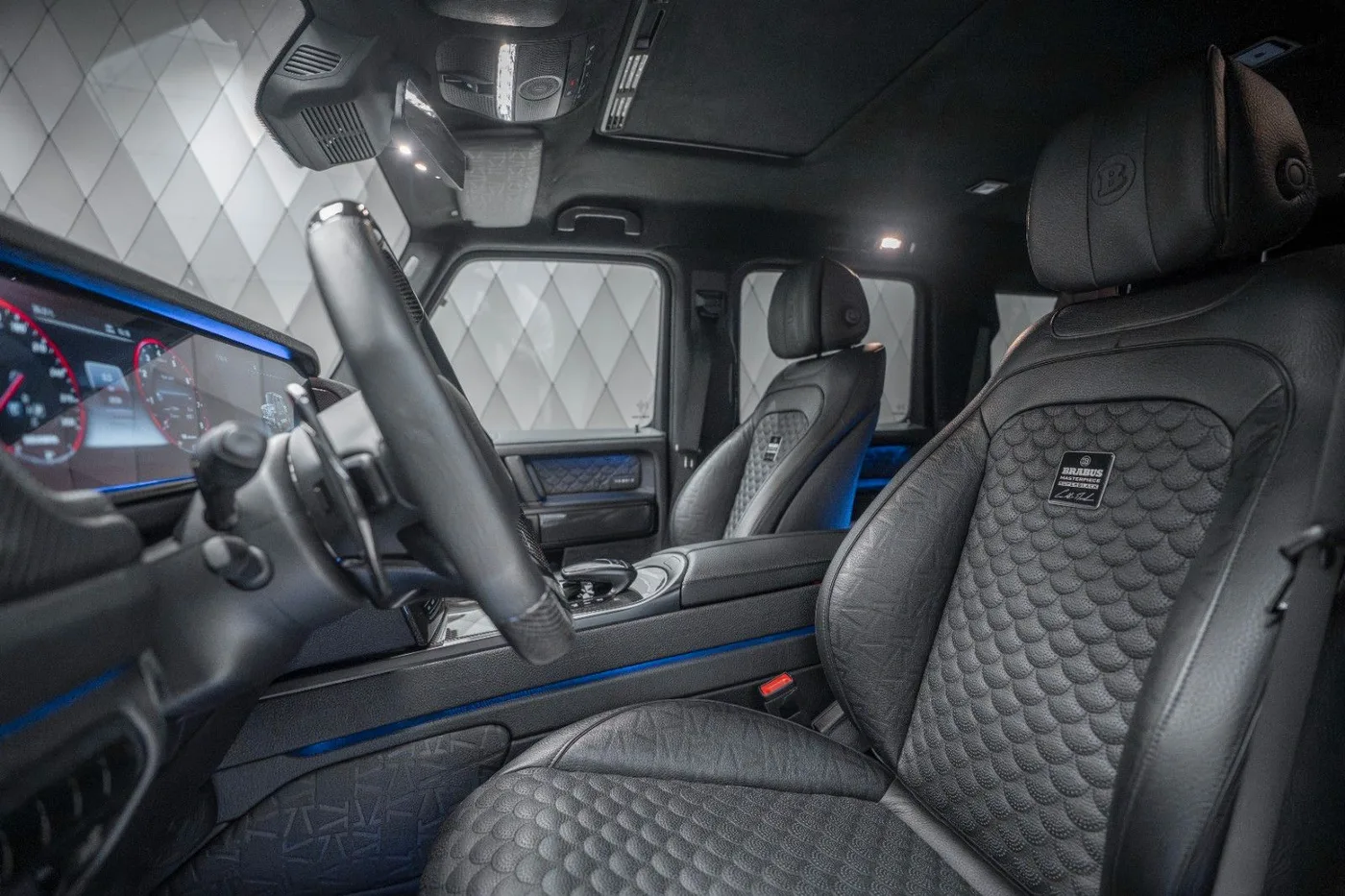 2023 Brabus G 900 angeboten von einem Supersportwagenhändler in Schenefeld, Deutschland, Foto 16 von 25