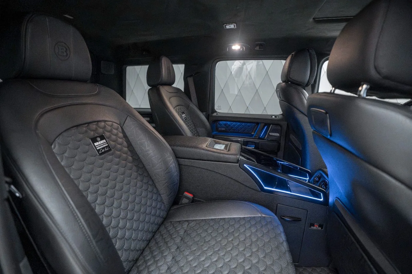 2023 Brabus G 900 angeboten von einem Supersportwagenhändler in Schenefeld, Deutschland, Foto 19 von 25