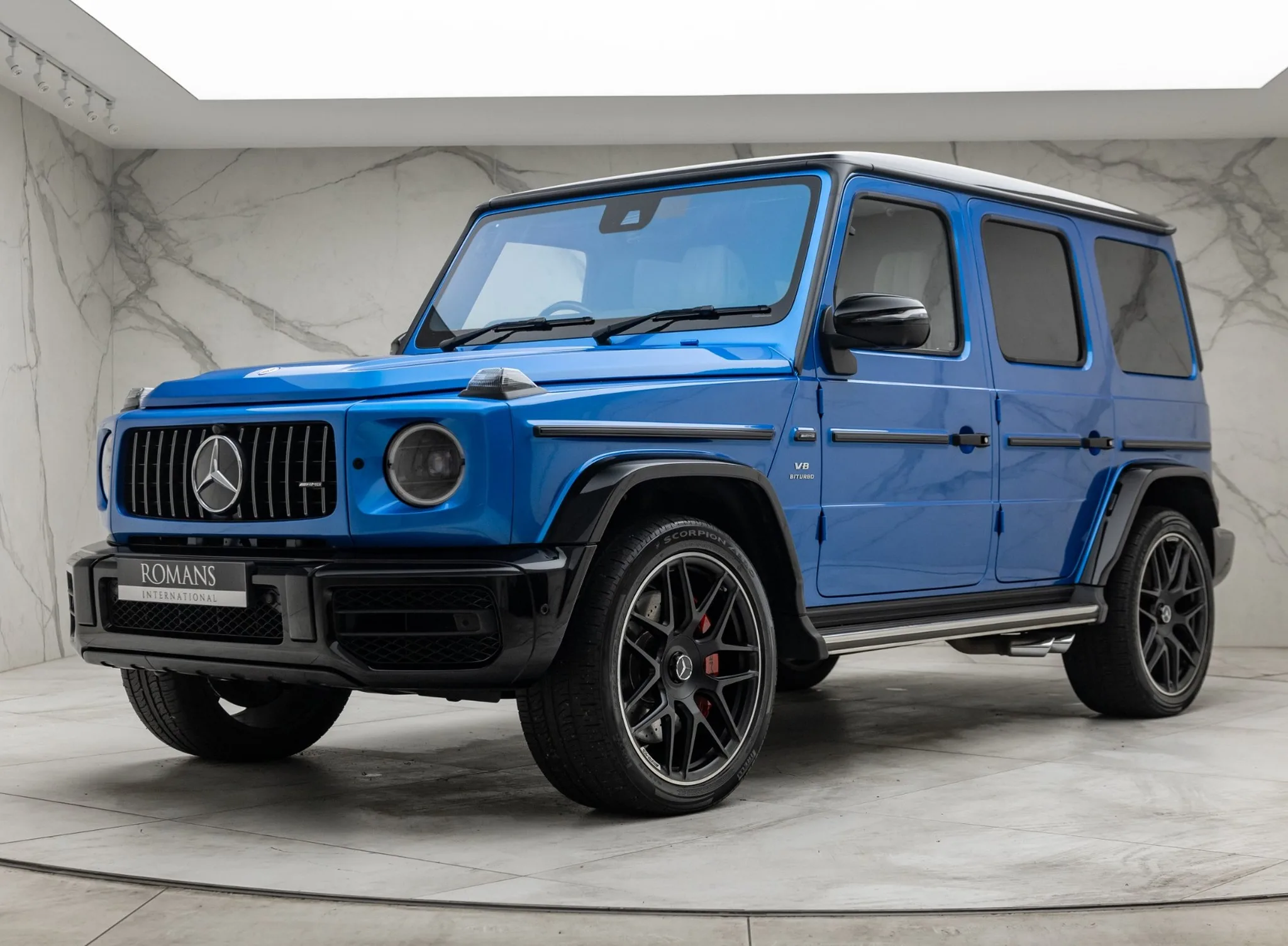 2023 Mercedes-AMG G 63 proposée par un concessionnaire spécialisé à Banstead, Royaume-Uni, photo principale