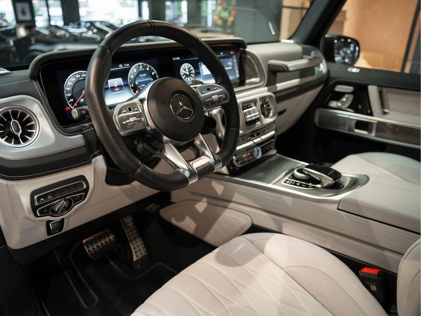 2023 Mercedes-AMG G 63 Superior Line, 7/30