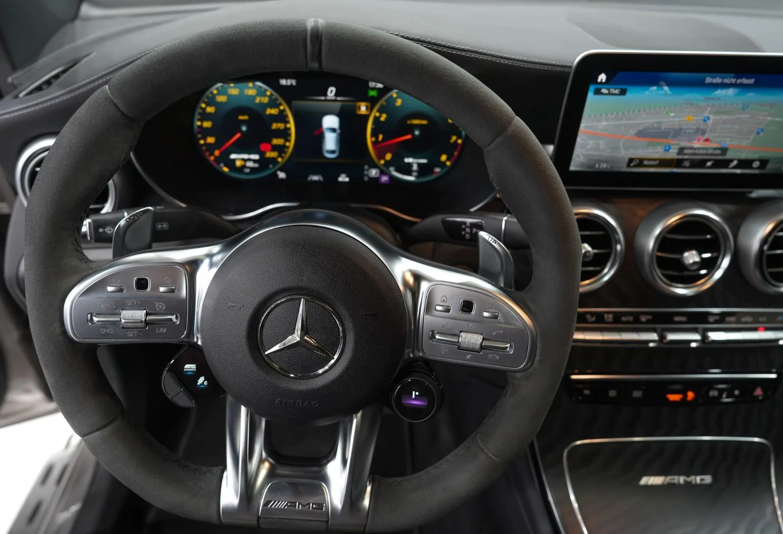 2023 Mercedes-AMG GLC 63 Coupé 4MATIC+, 16/24