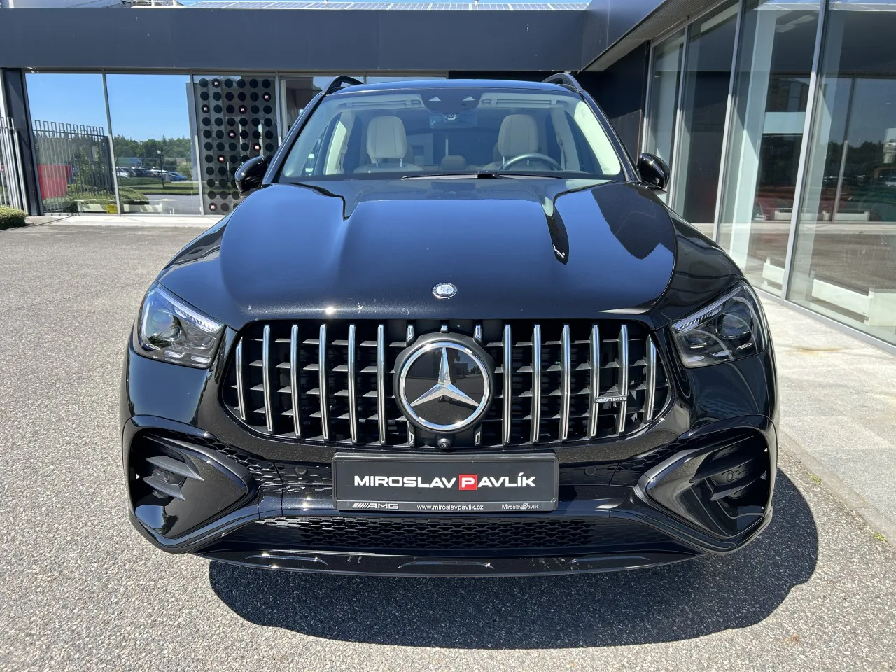 2023 Mercedes-AMG GLE 53 4MATIC+ angeboten von einem Fachhändler in Písek, Tschechien, Foto 2 von 37