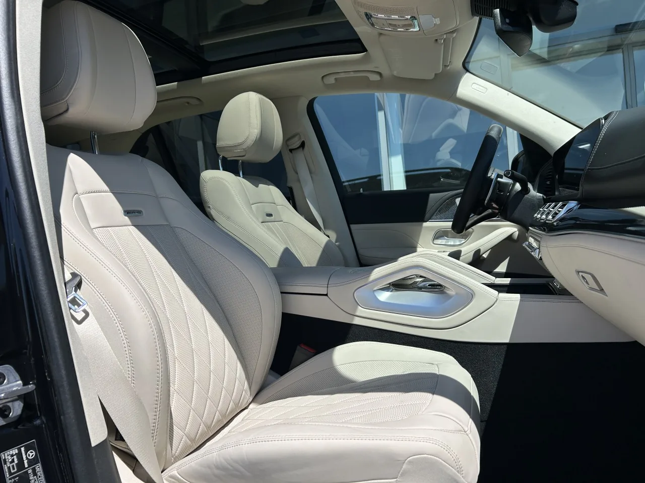 2023 Mercedes-AMG GLE 53 4MATIC+ angeboten von einem Fachhändler in Písek, Tschechien, Foto 16 von 37
