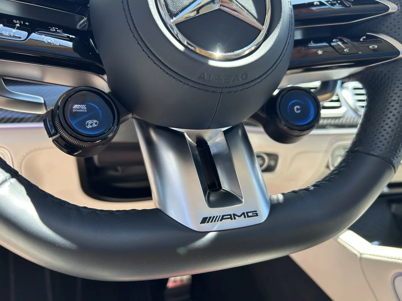 2023 Mercedes-AMG GLE 53 4MATIC+ angeboten von einem Fachhändler in Písek, Tschechien, Foto 18 von 37