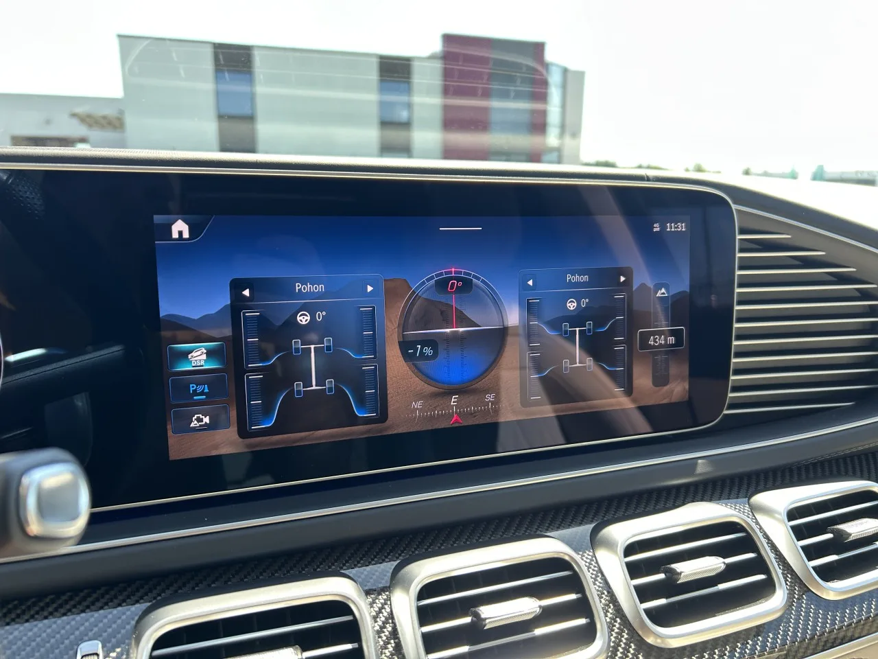 2023 Mercedes-AMG GLE 53 4MATIC+ angeboten von einem Fachhändler in Písek, Tschechien, Foto 22 von 37