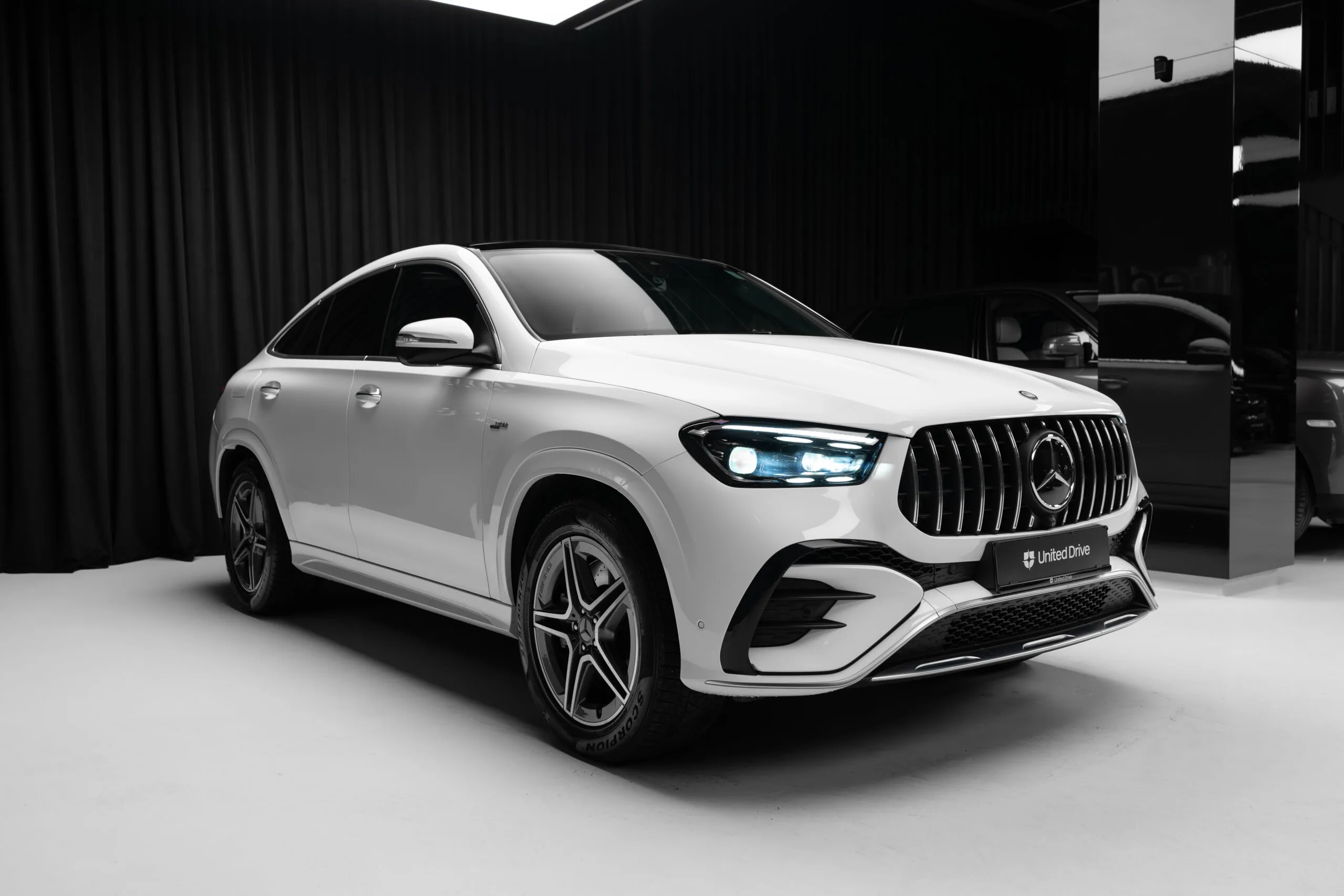 2023 Mercedes-AMG GLE 53 Coupé 4MATIC+, 4/30
