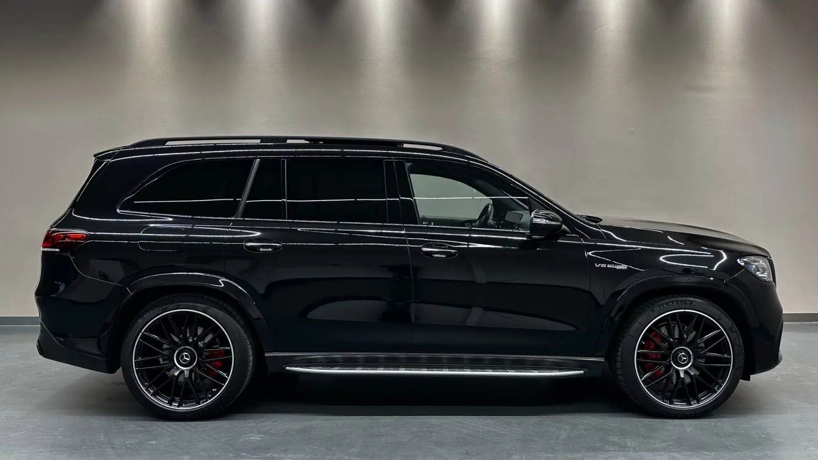 2023 Mercedes-AMG GLS 63, 8/30