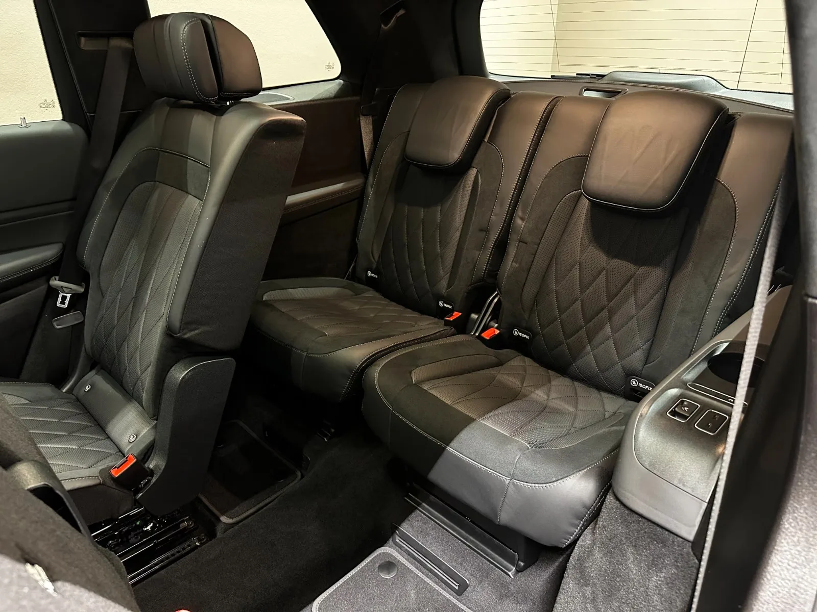 2023 Mercedes-AMG GLS 63, 15/30