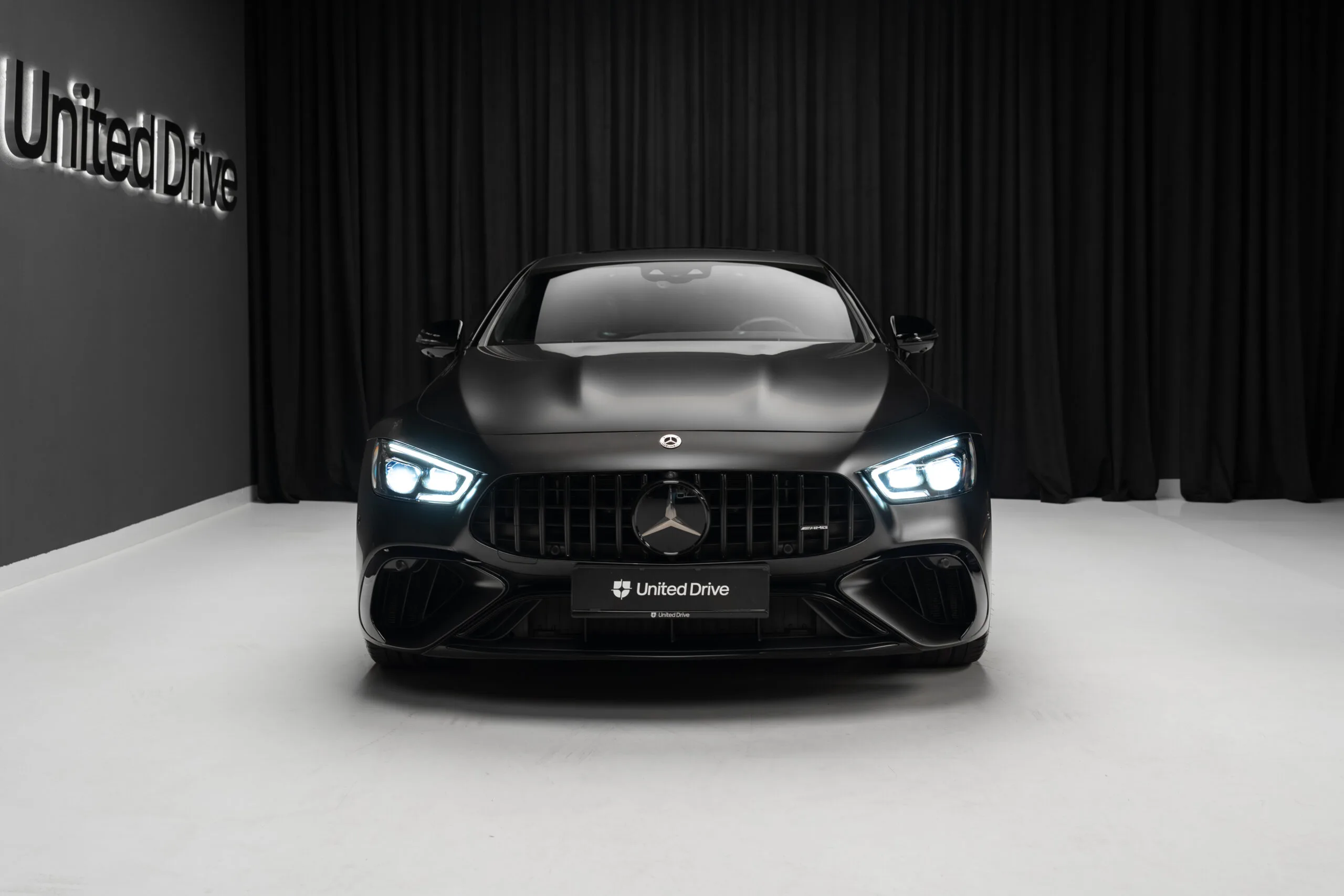 2023 Mercedes-AMG GT 63 S 4-Door Coupé, 2/30