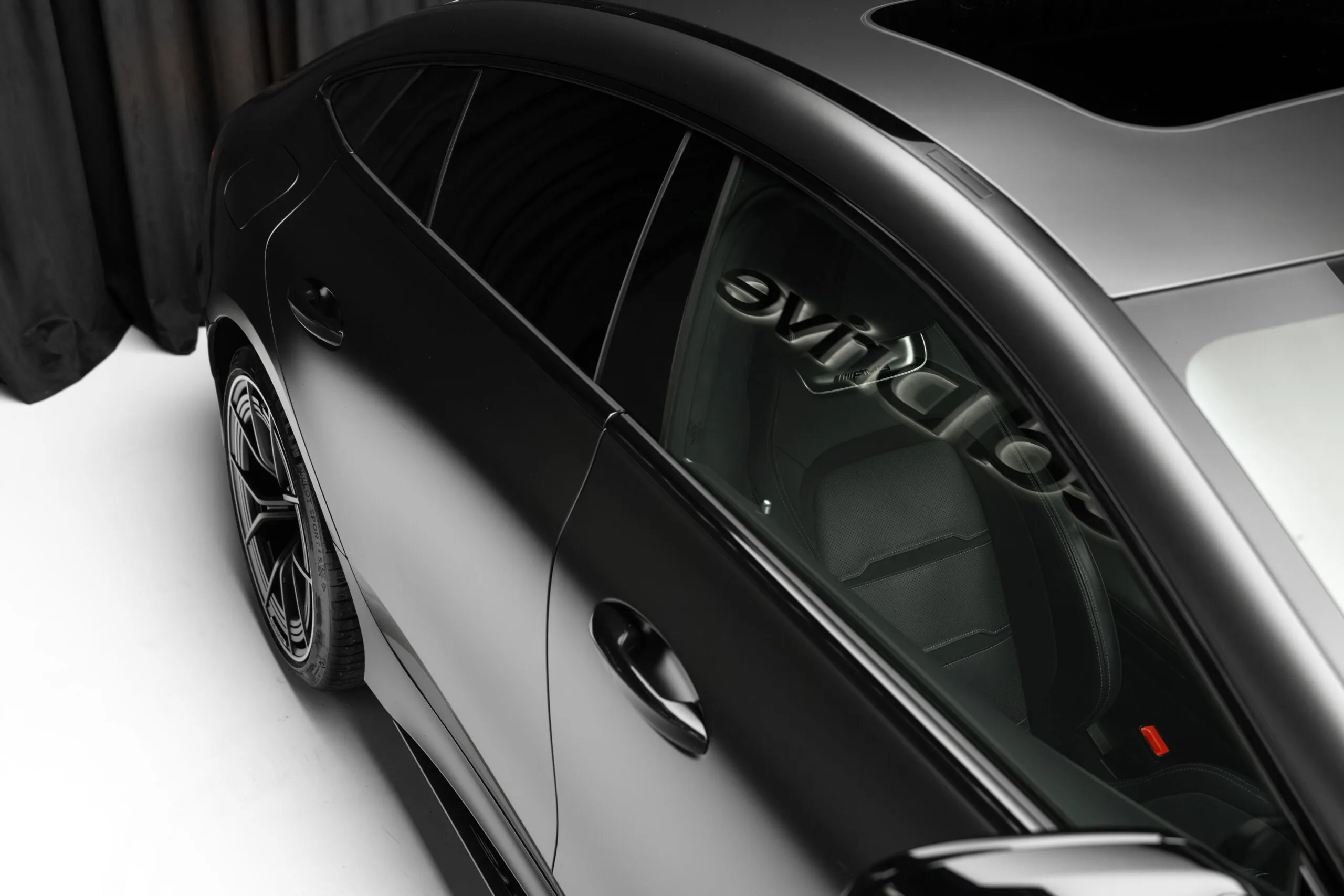 2023 Mercedes-AMG GT 63 S 4-Door Coupé, 4/30