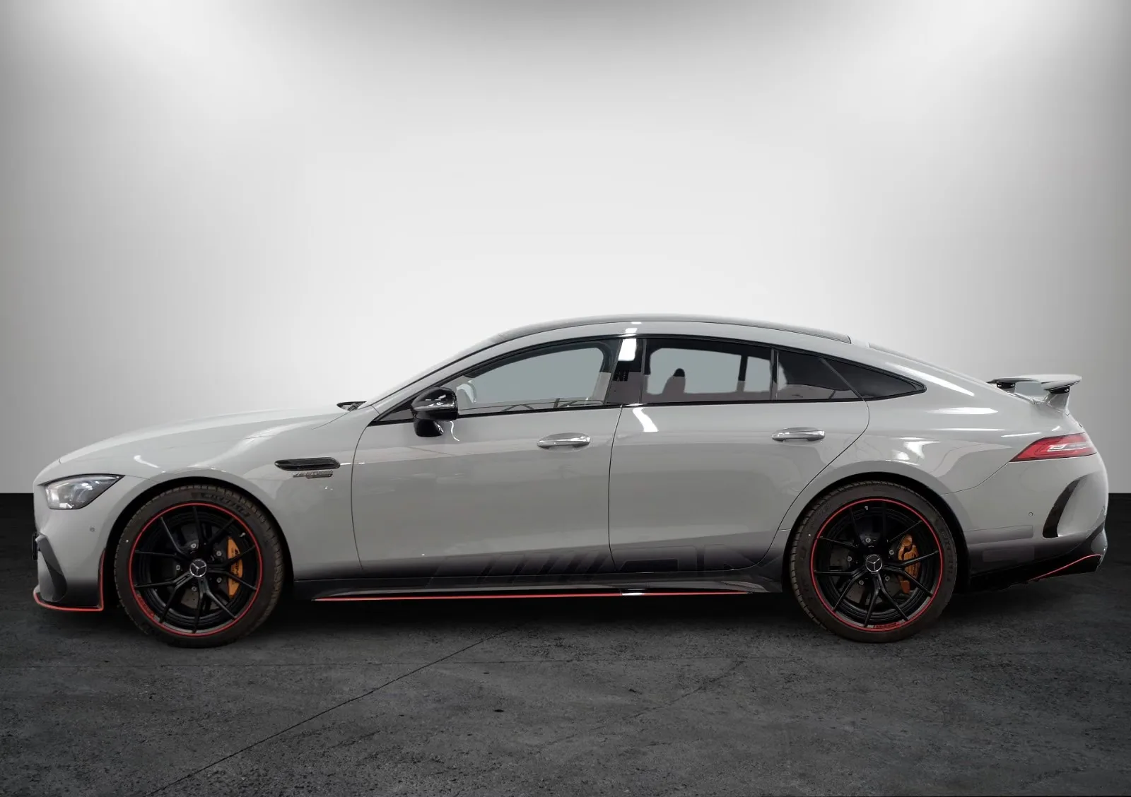 2023 Mercedes-AMG GT 63 S E Performance 4-door, F1 Edition, 8/27
