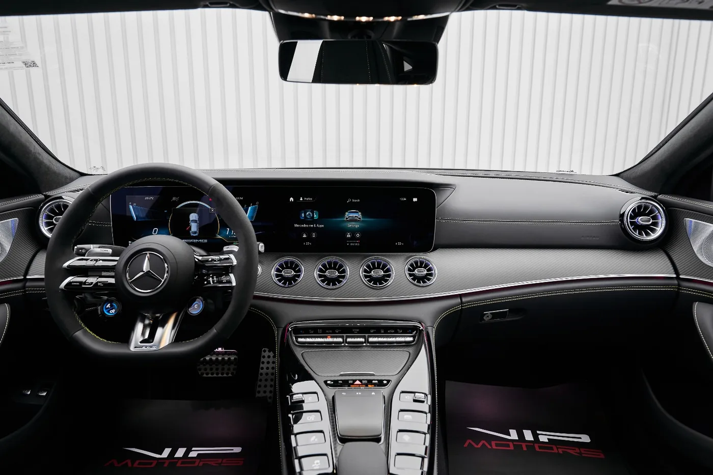 2023 Mercedes-AMG GT 63 S E Performance proposée par un concessionnaire spécialisé à Dubai, Émirats arabes unis, photo 9 sur 10