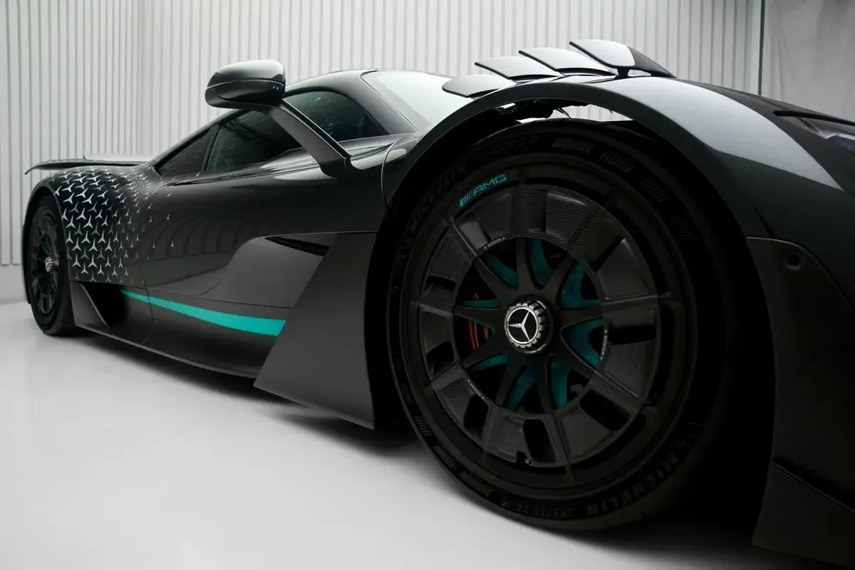 2023 Mercedes-AMG ONE, 13/15
