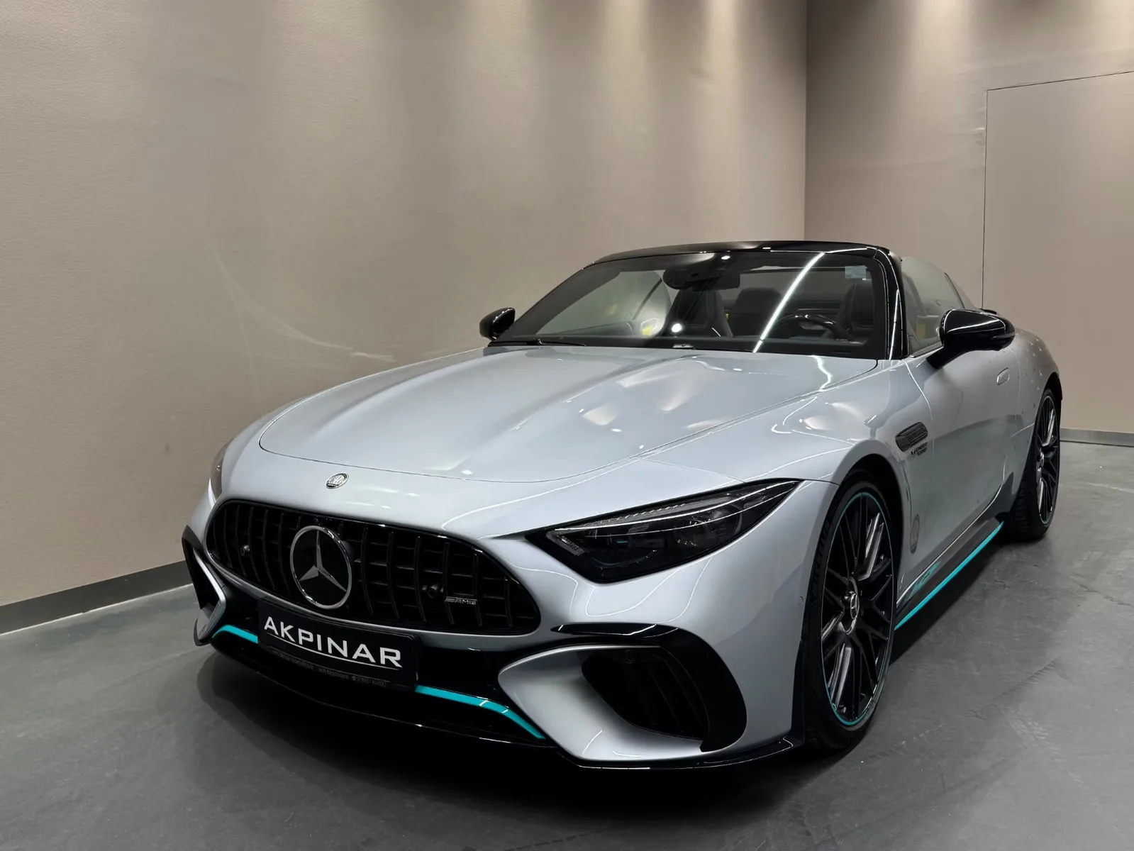 2023 Mercedes-AMG SL 63 Motorsport Collectors Edition angeboten von einem Fachhändler in Holzgerlingen, Deutschland, Hauptfoto