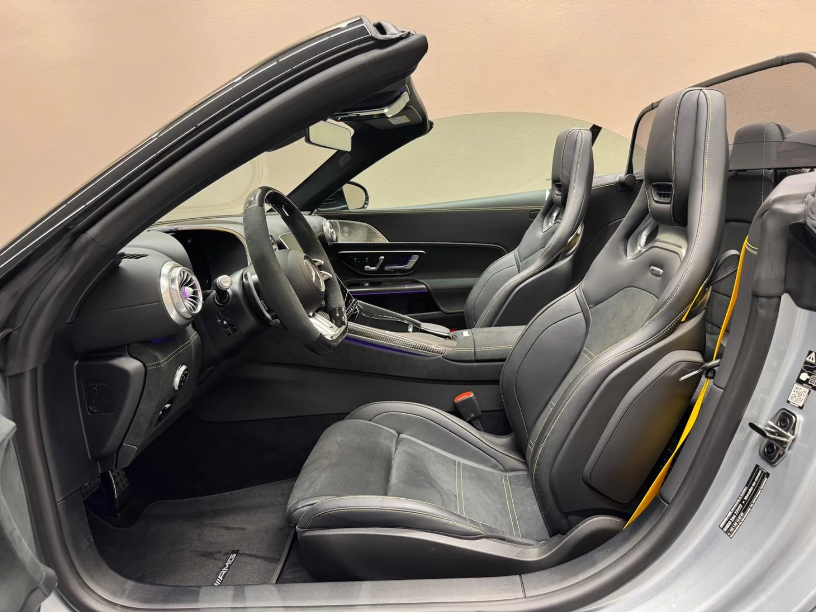 2023 Mercedes-AMG SL 63 Motorsport Collectors Edition, 11/23