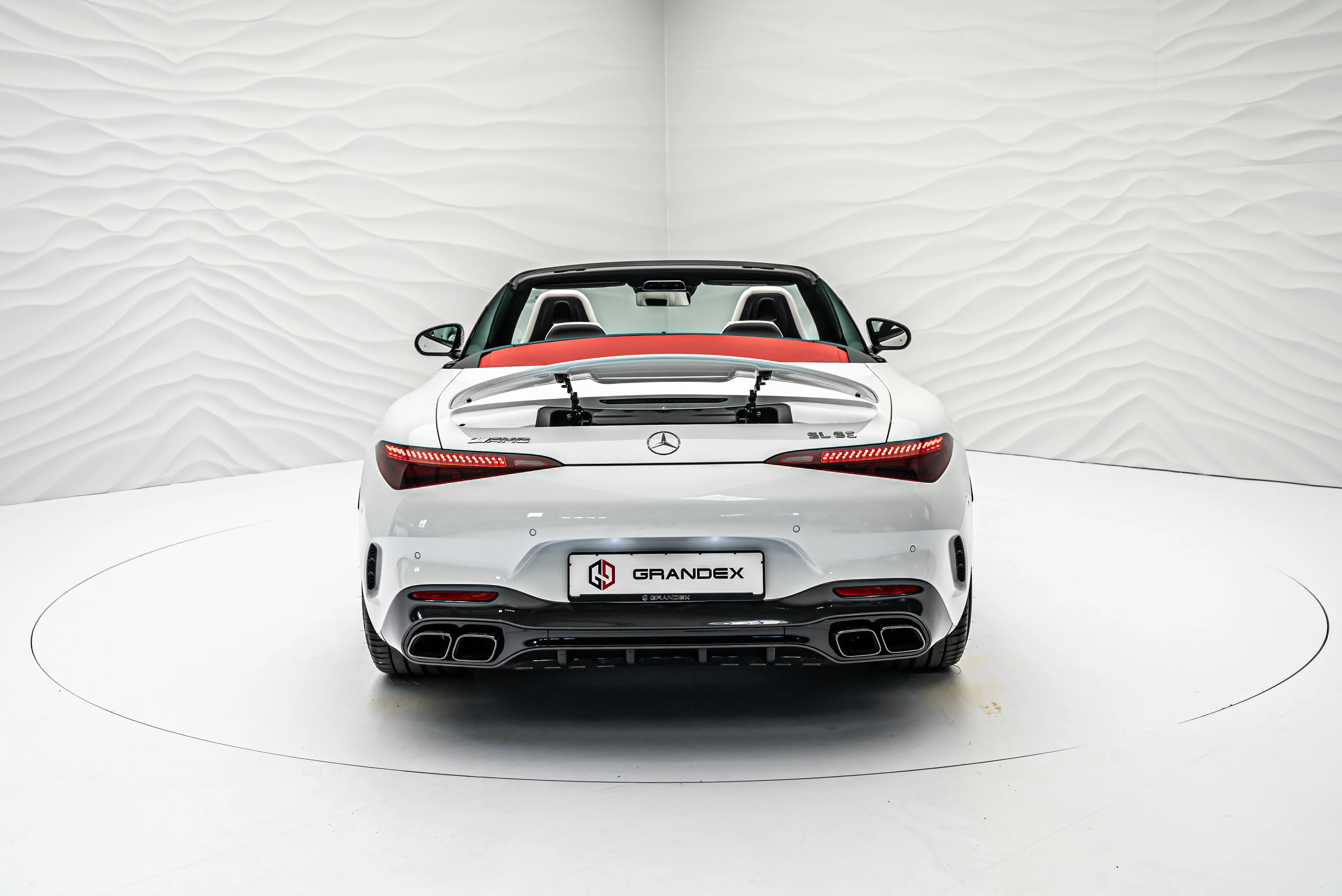 2023 Mercedes-AMG SL 63 4MATIC+, 8/20