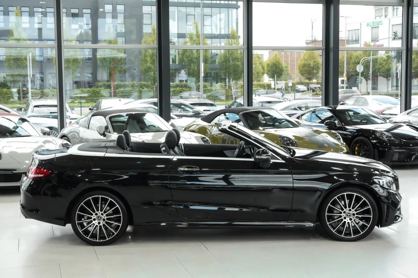 2023 Mercedes-Benz C 180 Cabriolet, 7/30