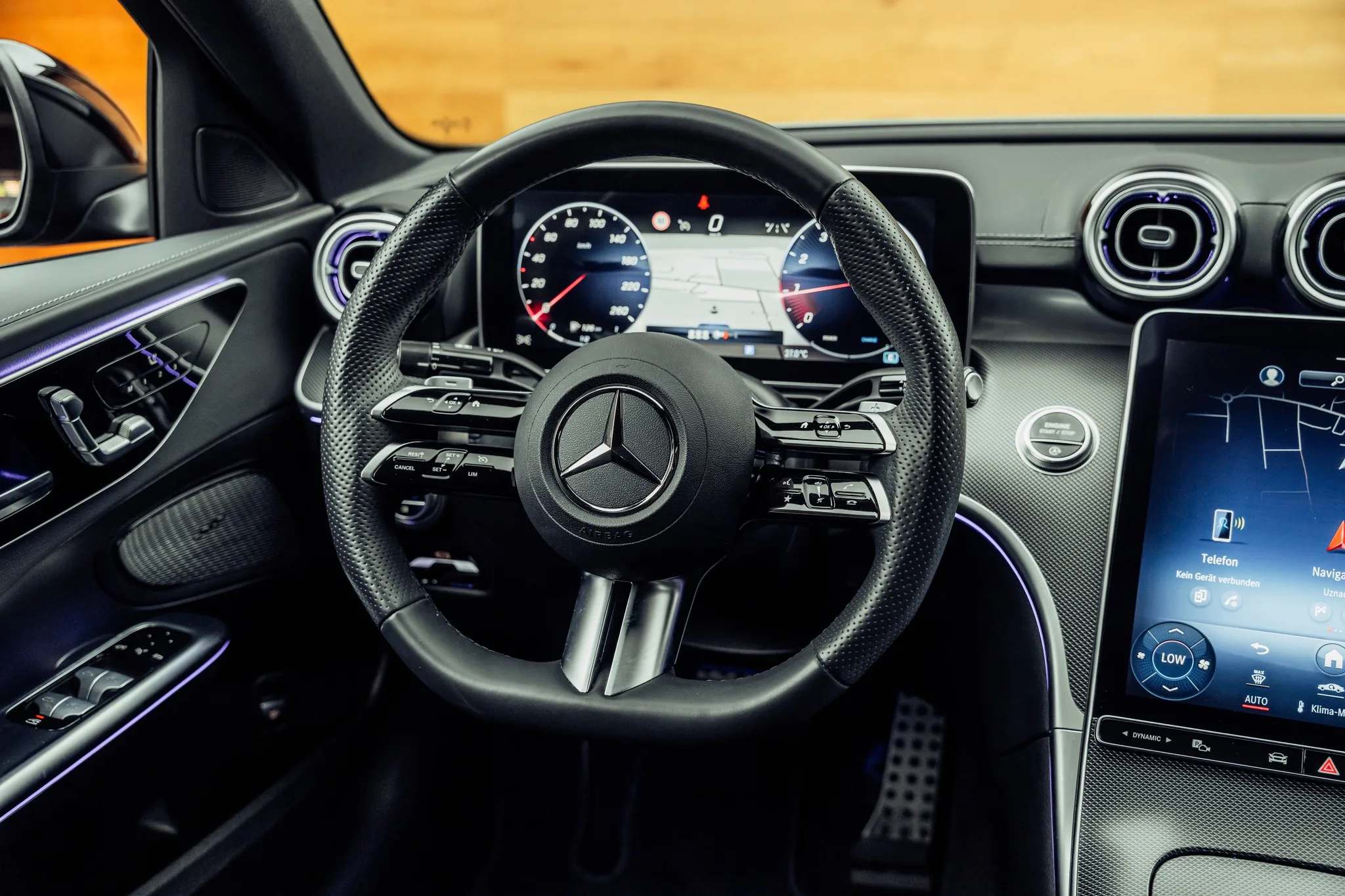 2023 Mercedes-Benz C 300, 9/18