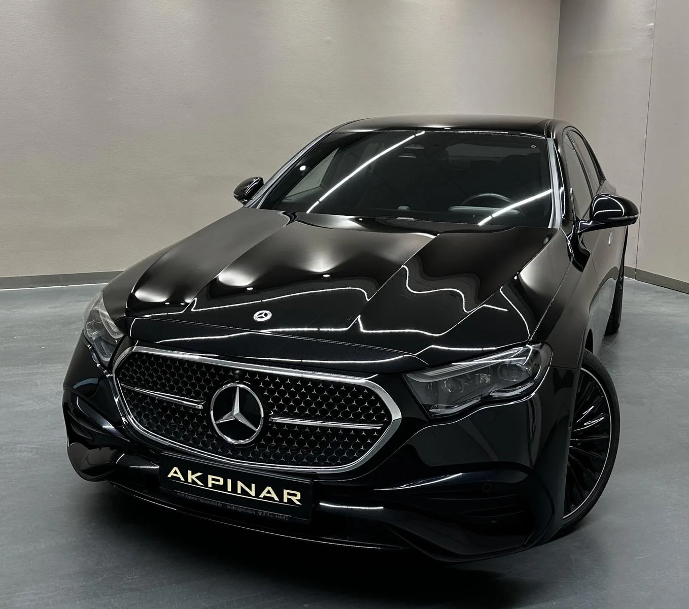2023 Mercedes-Benz E 220 d AMG Line, Night package, 2/23