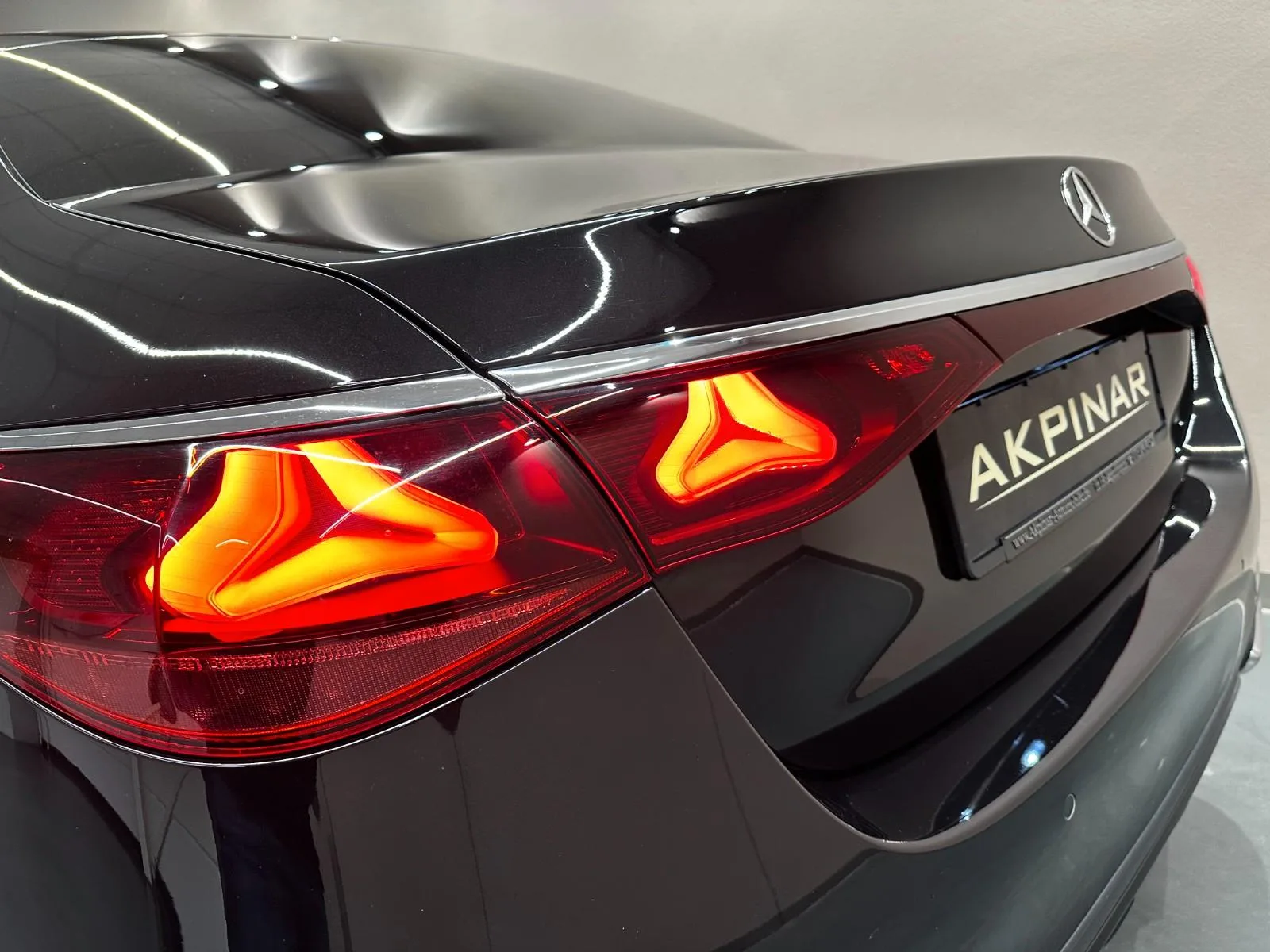 2023 Mercedes-Benz E 220 d AMG Line, Night package, 4/23