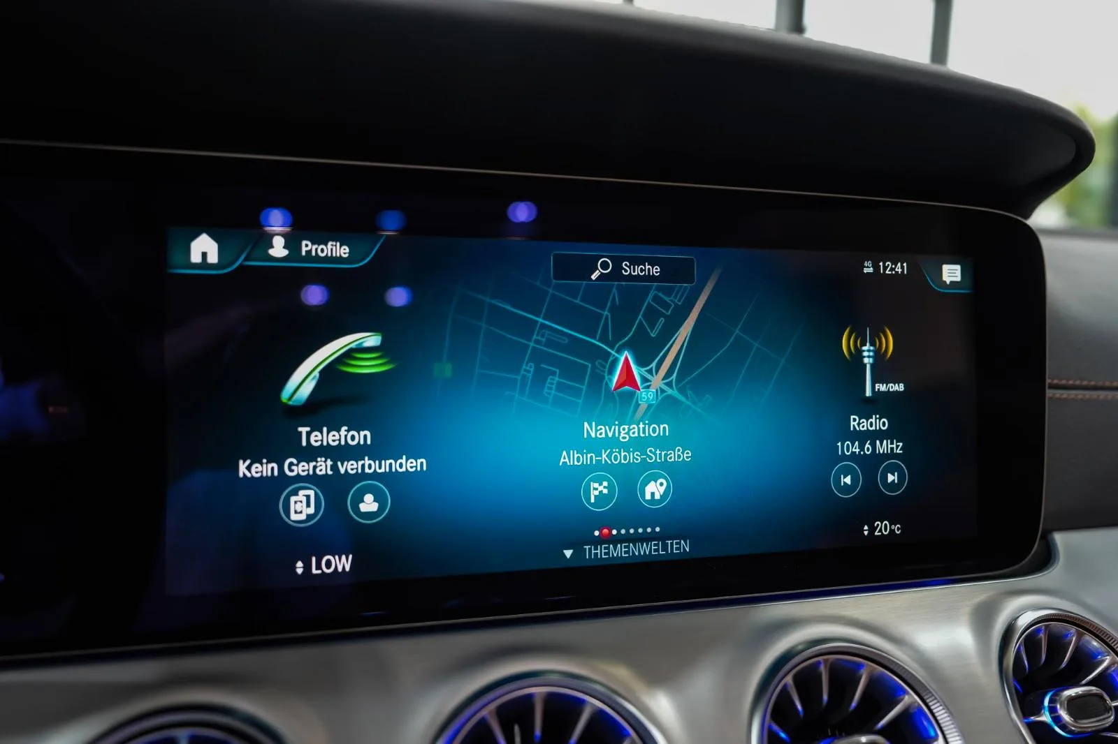 2023 Mercedes-Benz E 220 d Cabriolet, AMG Line, 19/30