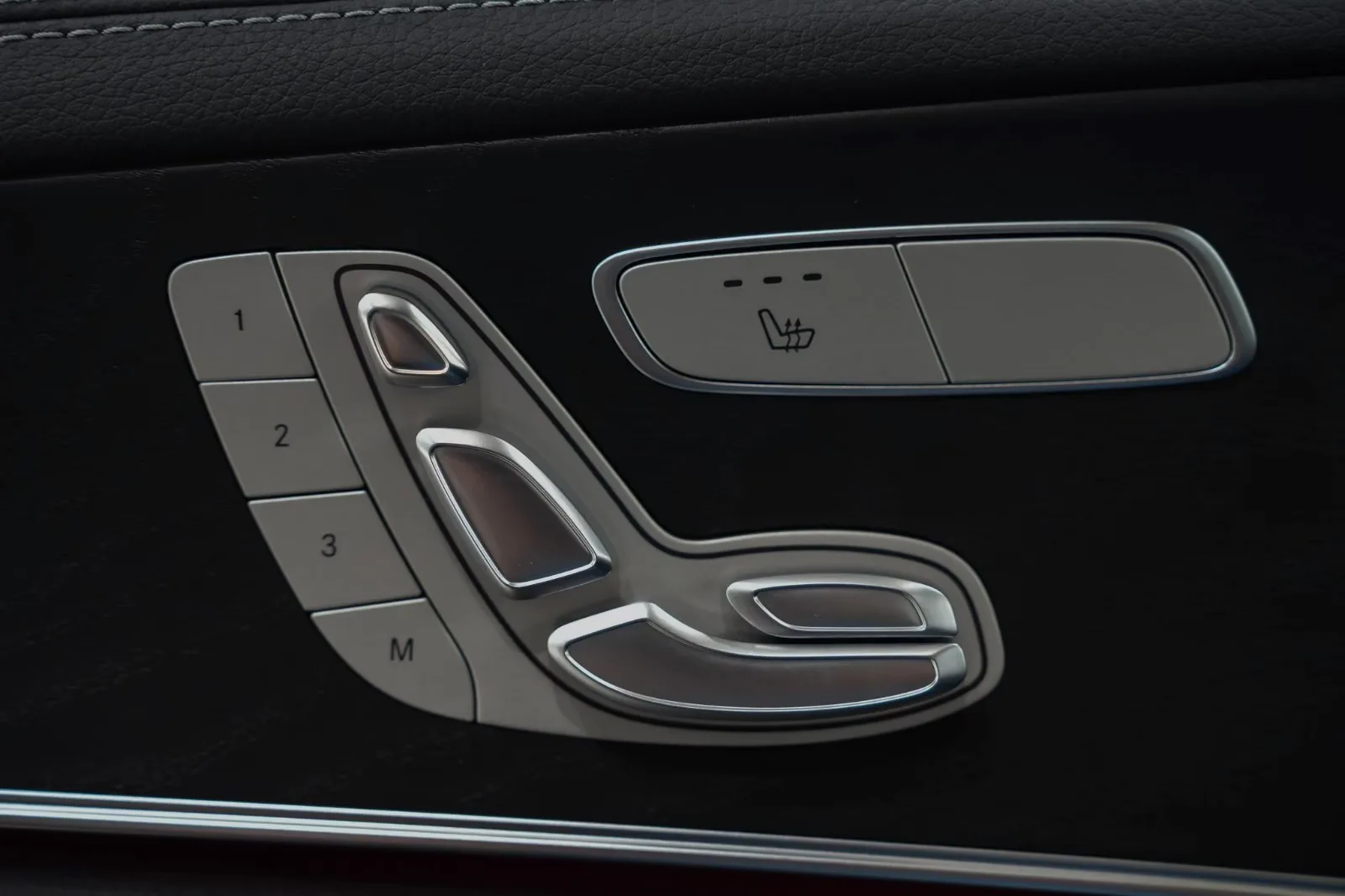 2023 Mercedes-Benz E 400 d Estate, AMG Line, 15/28