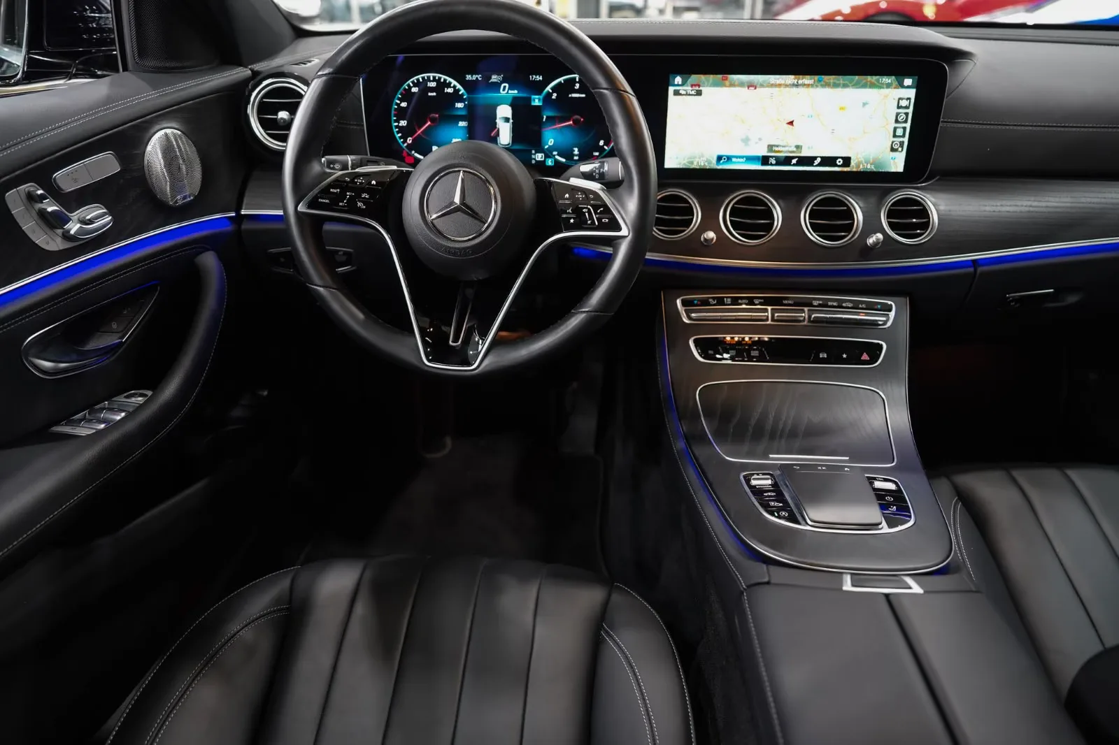 2023 Mercedes-Benz E 400 d Estate, AMG Line, 17/28