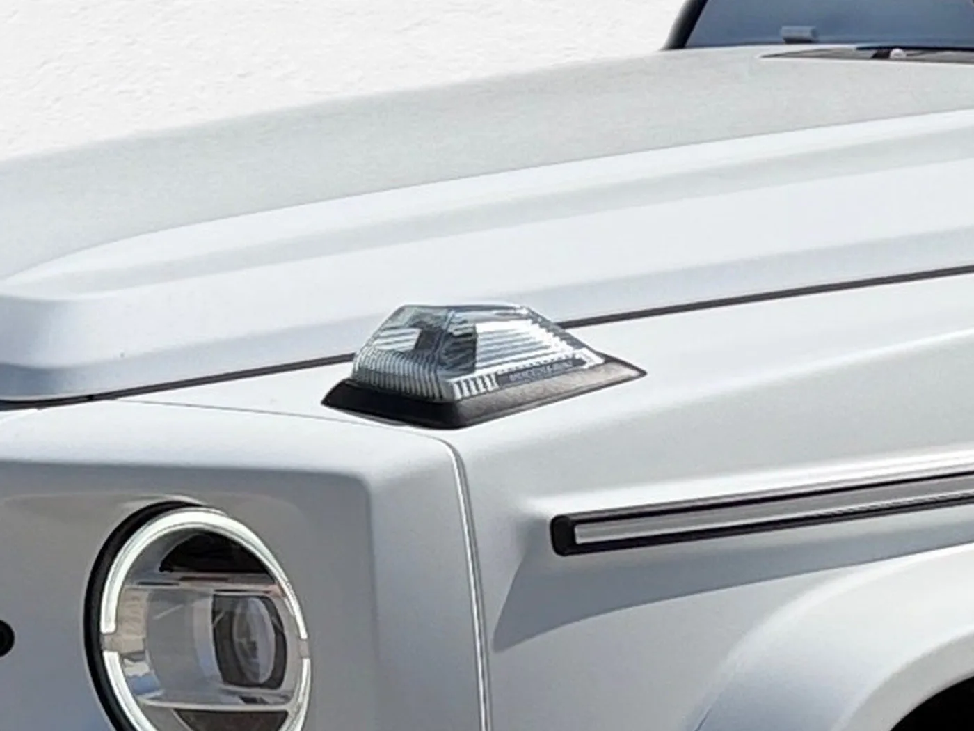 2023 Mercedes-Benz G 400 d offered by a specialist dealer in Singen, Germany, photo 6 of 15
