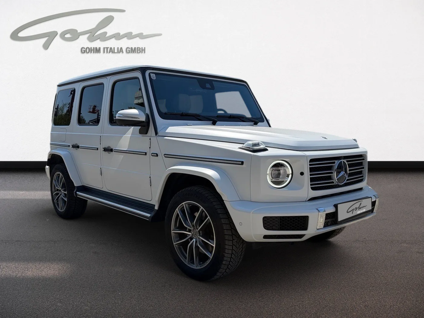 2023 Mercedes-Benz G 400 d offered by a specialist dealer in Singen, Germany, photo 7 of 15