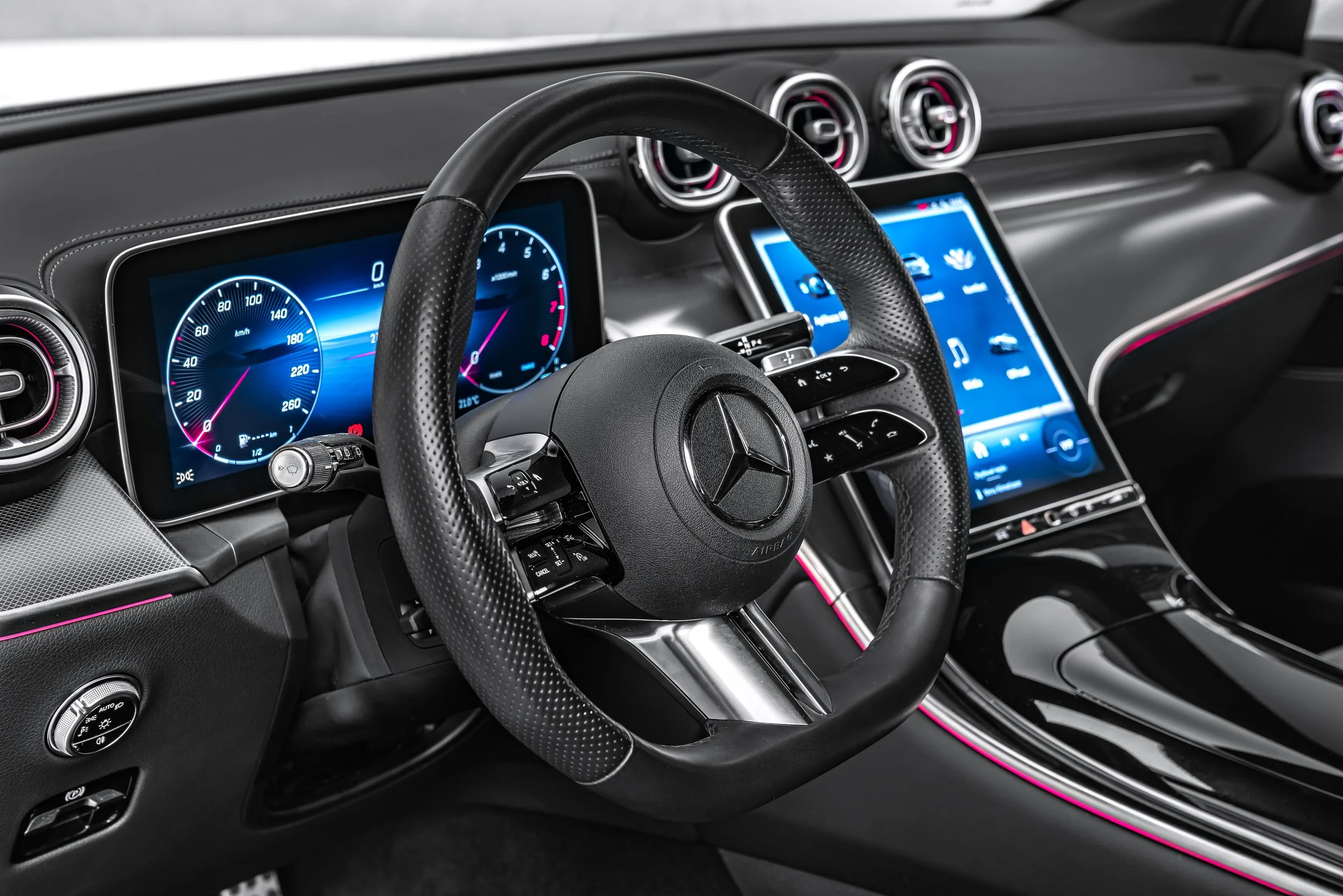 2023 Mercedes-Benz GLC 200 4MATIC, 15/21