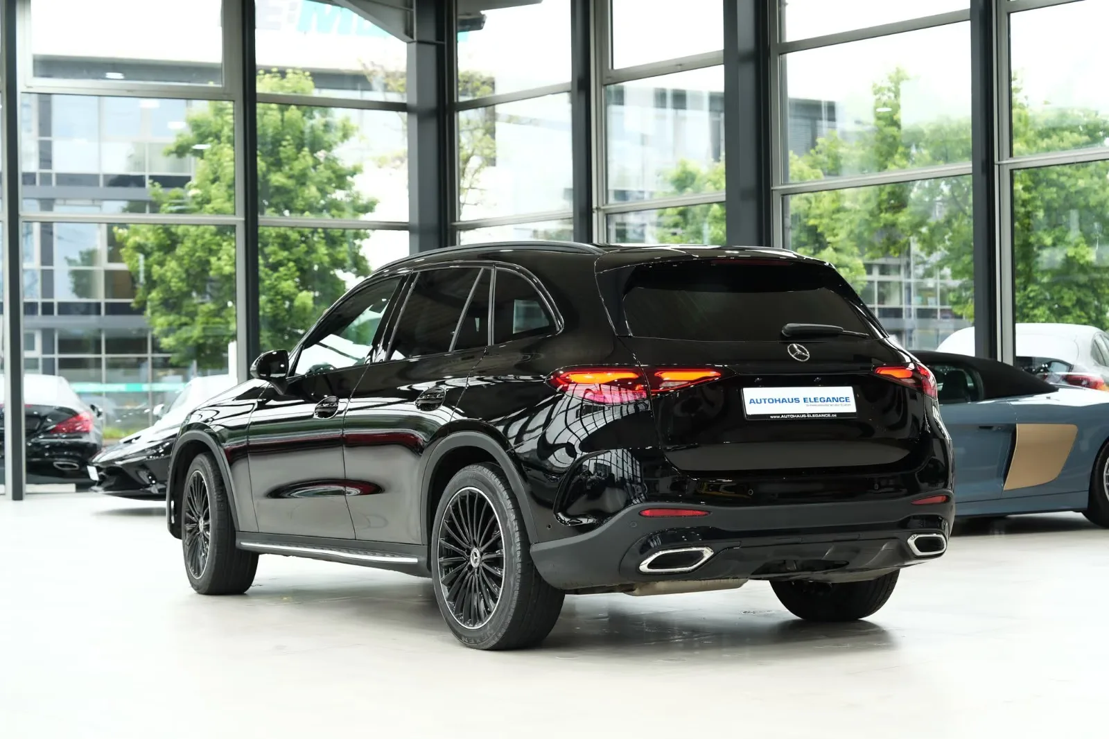 2023 Mercedes-Benz GLC 300 d 4MATIC, AMG Line, 3/22