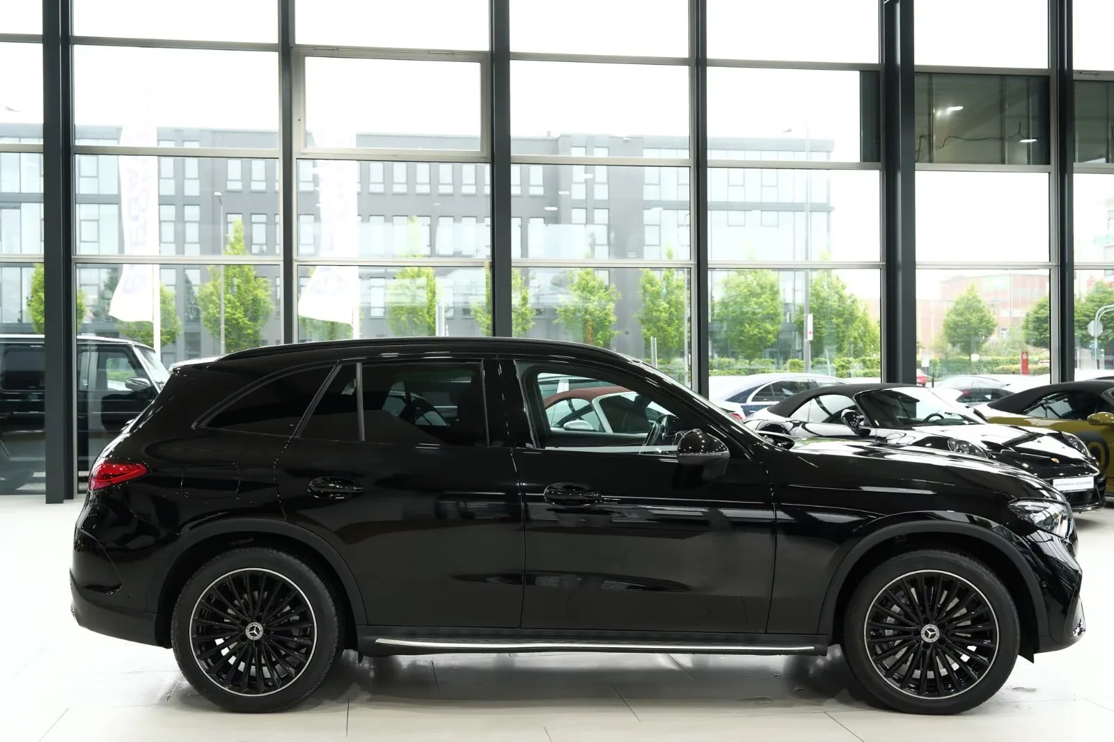 2023 Mercedes-Benz GLC 300 d 4MATIC, AMG Line, 6/22