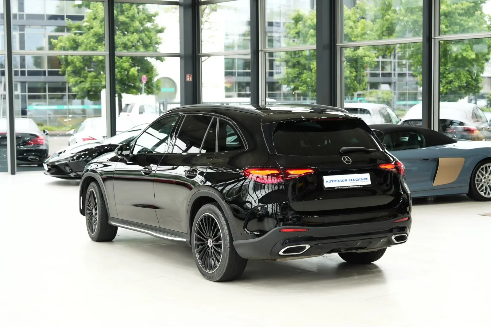 2023 Mercedes-Benz GLC 300 d 4MATIC, AMG Line, 8/22