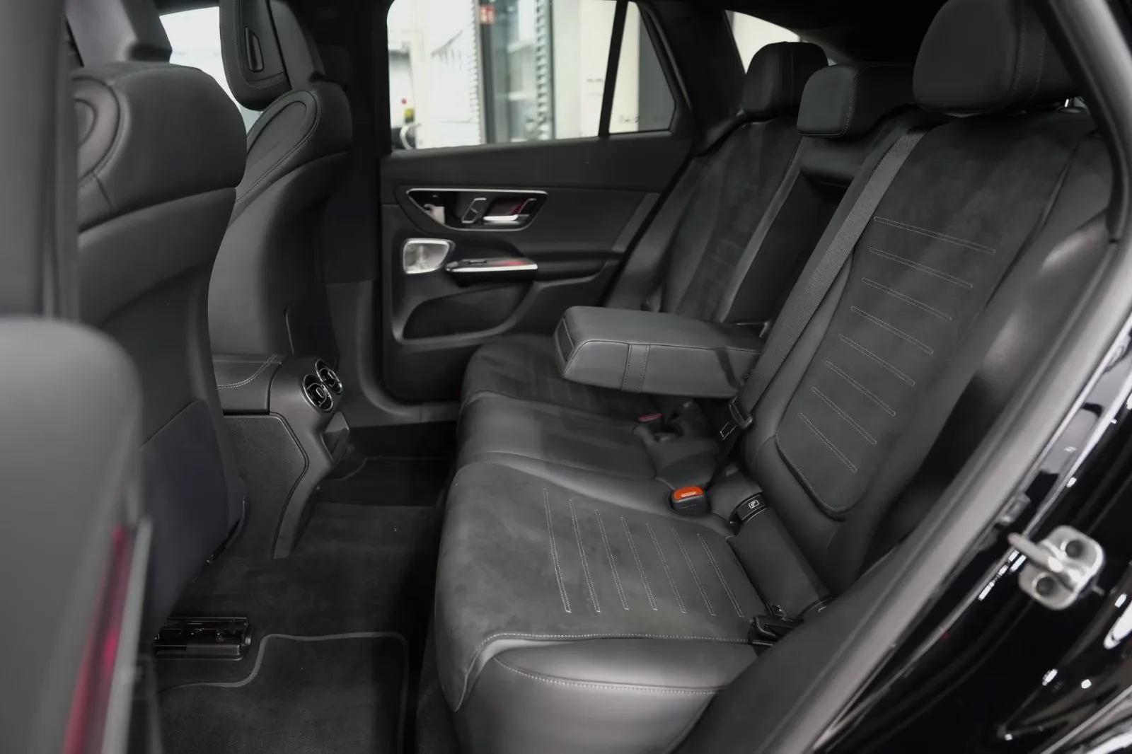 2023 Mercedes-Benz GLC 300 d 4MATIC, AMG Line, 12/22