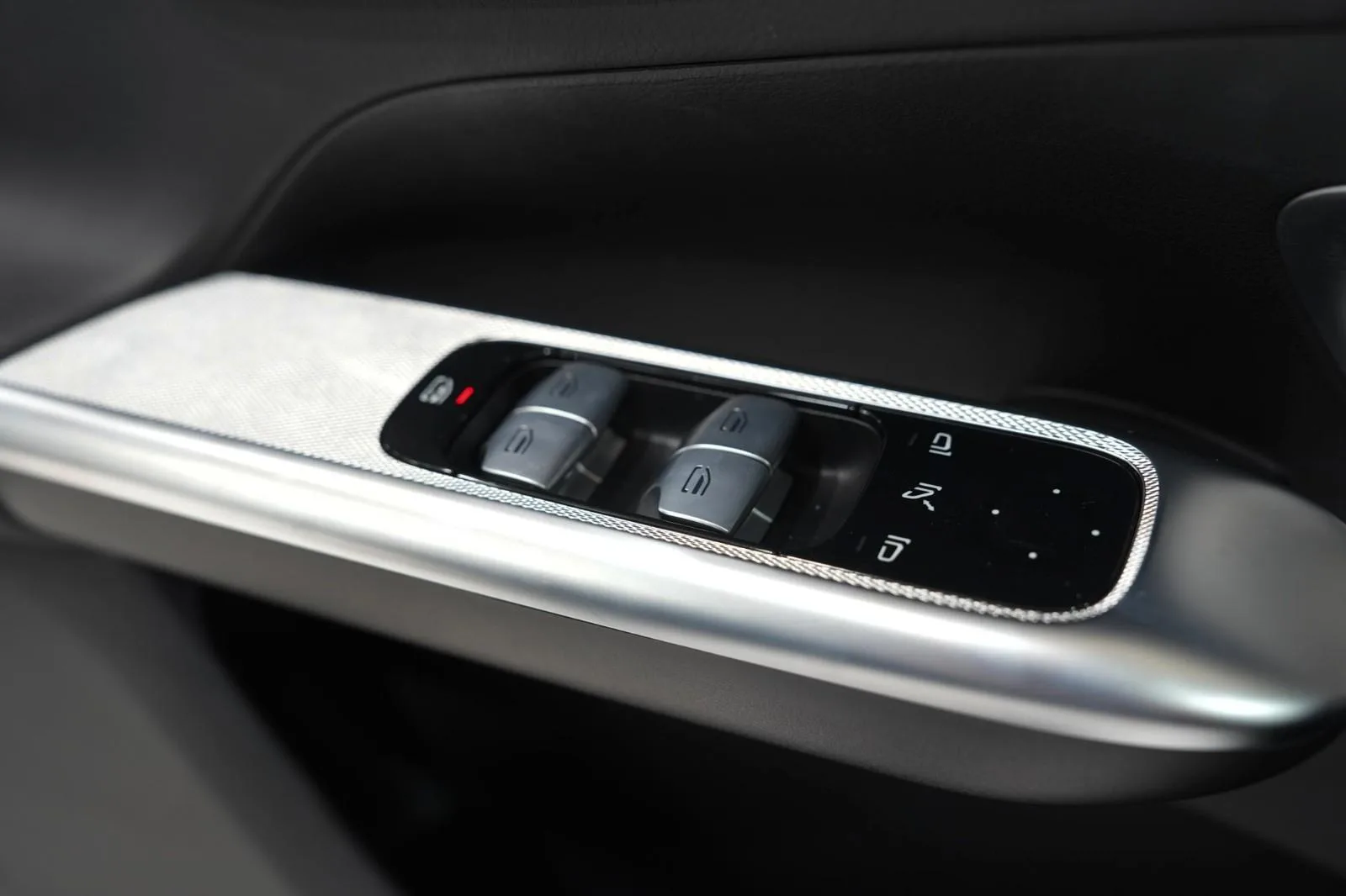 2023 Mercedes-Benz GLC 300 d 4MATIC, AMG Line, 18/22