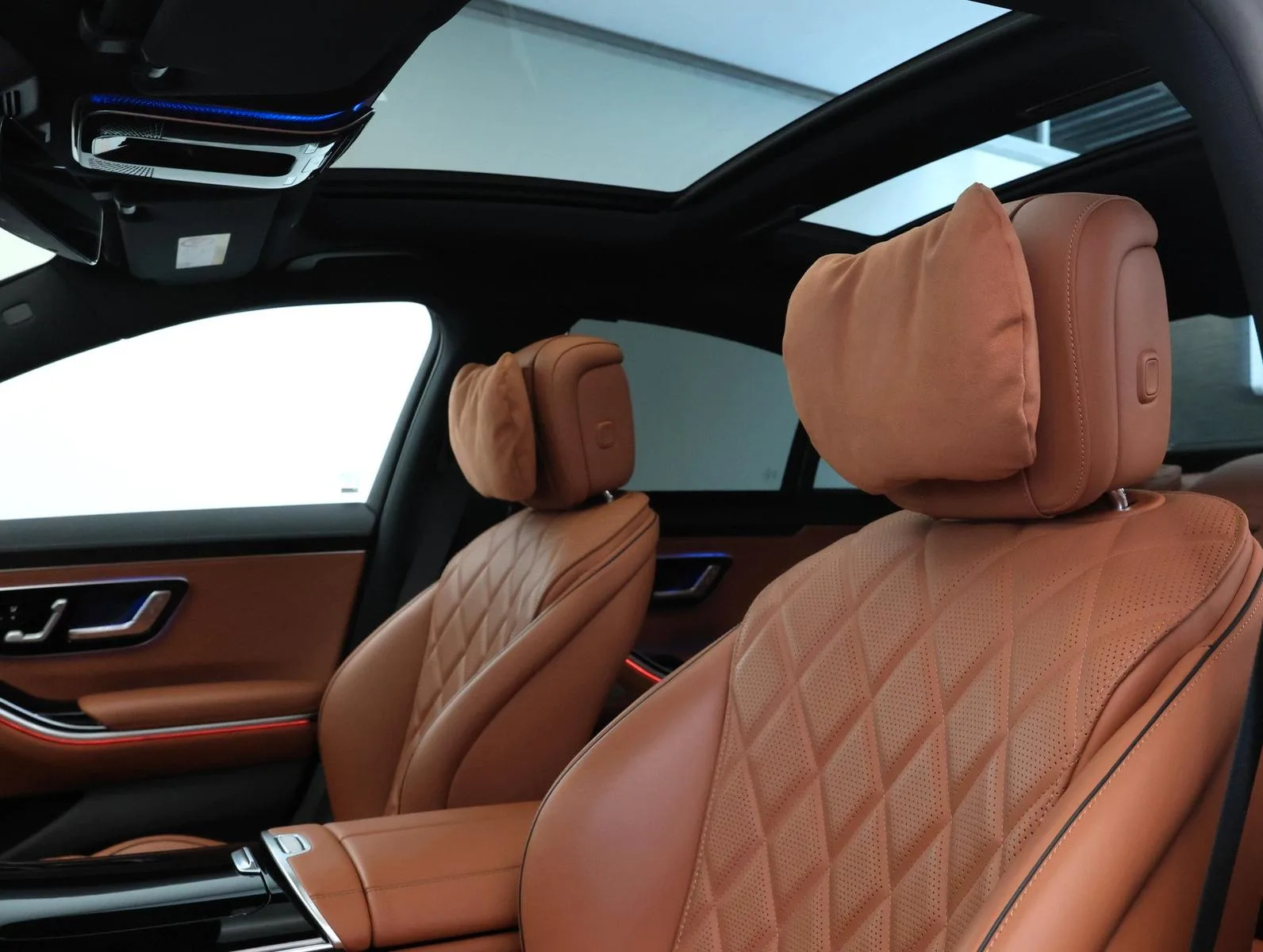 2023 Mercedes-Benz S 350 d 4MATIC, AMG Line, 10/28