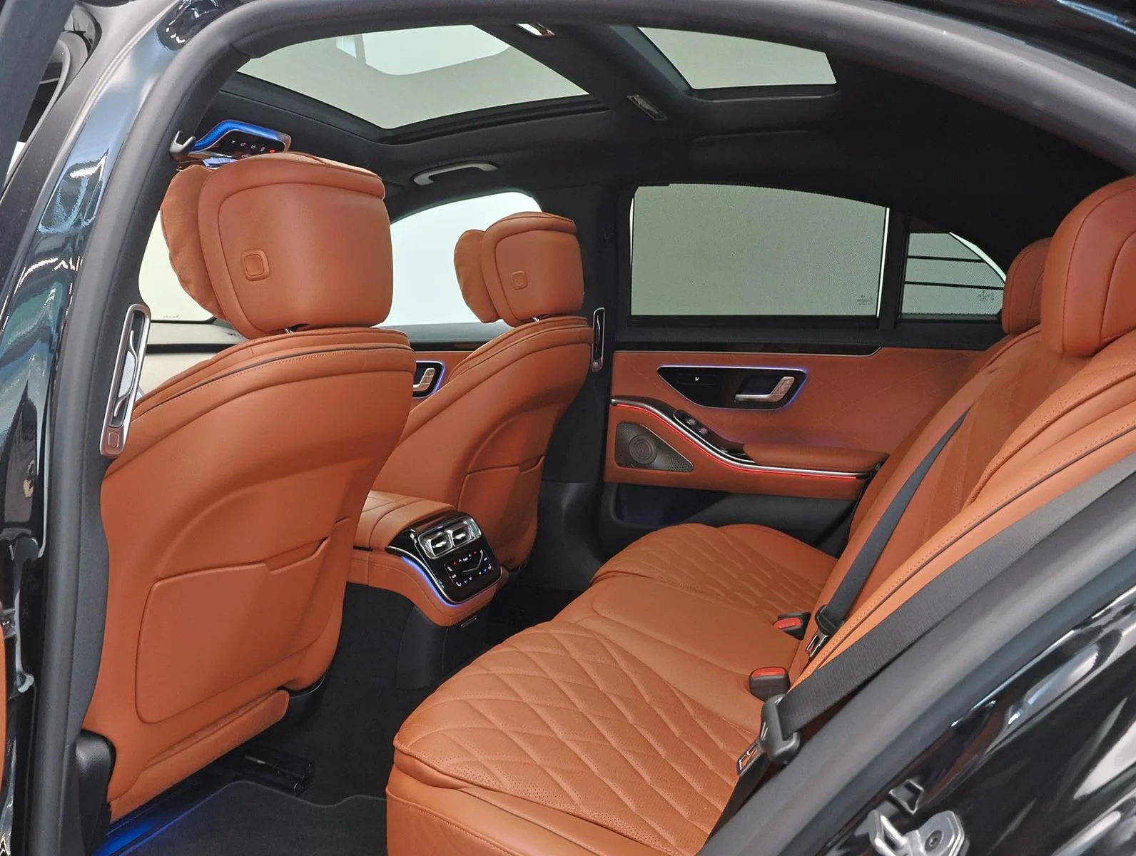 2023 Mercedes-Benz S 350 d 4MATIC, AMG Line, 14/28