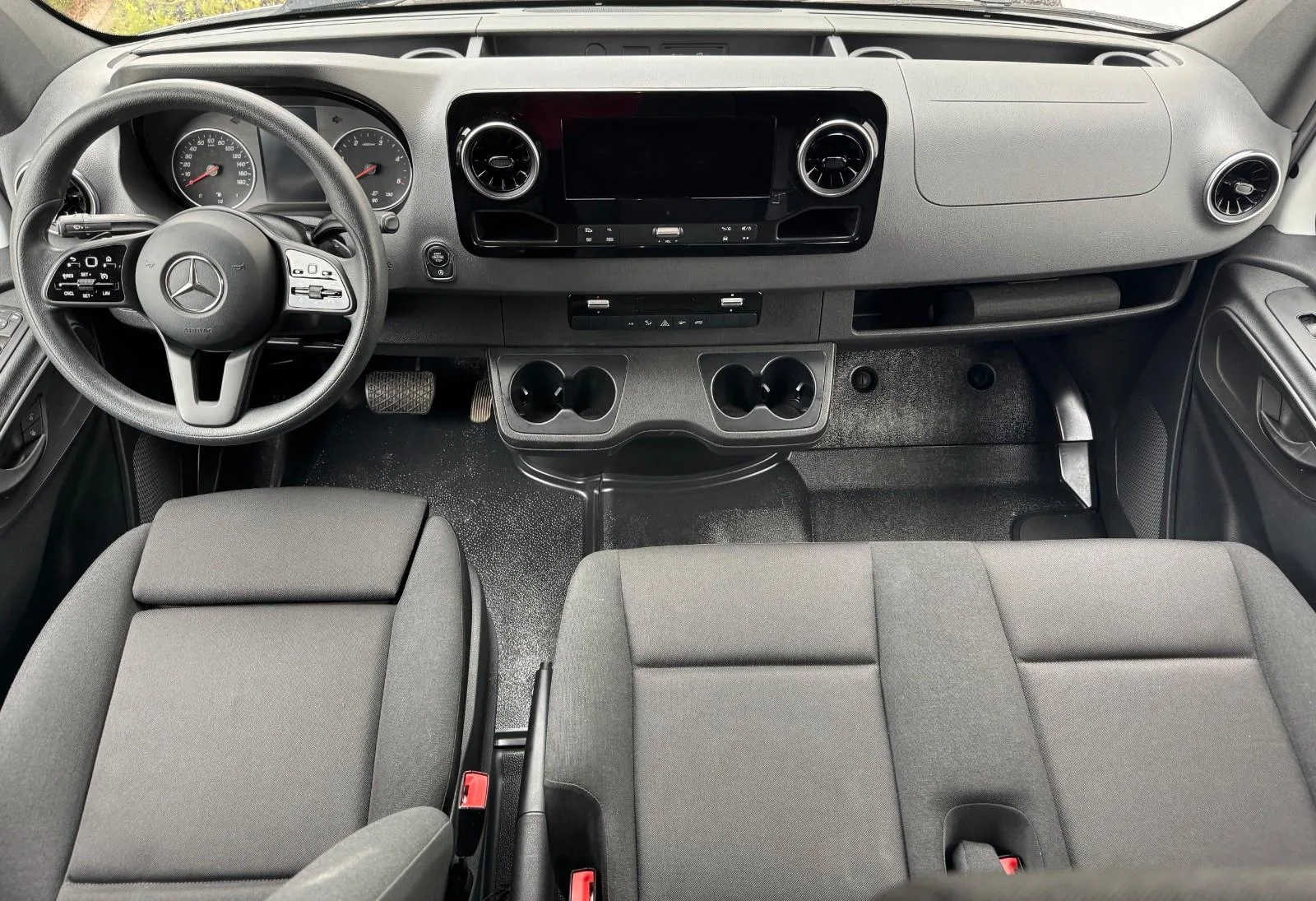 2023 Mercedes-Benz Sprinter 317 CDI, 7/11
