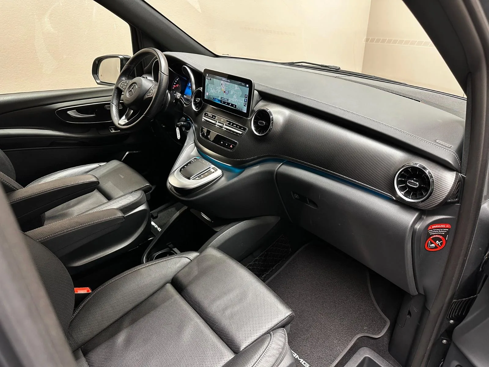 2023 Mercedes-Benz V 300 d 4MATIC, long, AMG Line, 22/27
