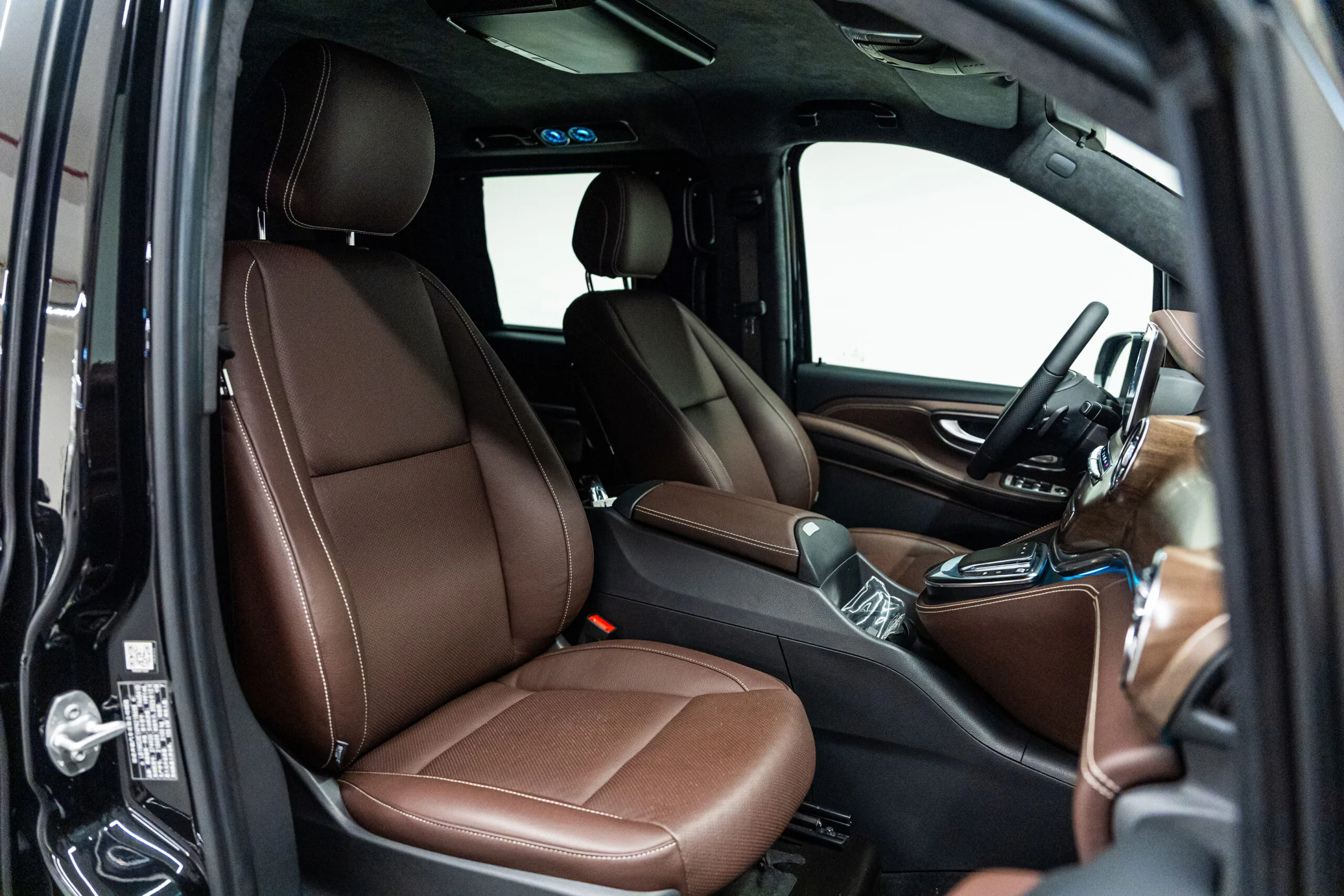2023 Mercedes-Benz V-Class Long, 11/22