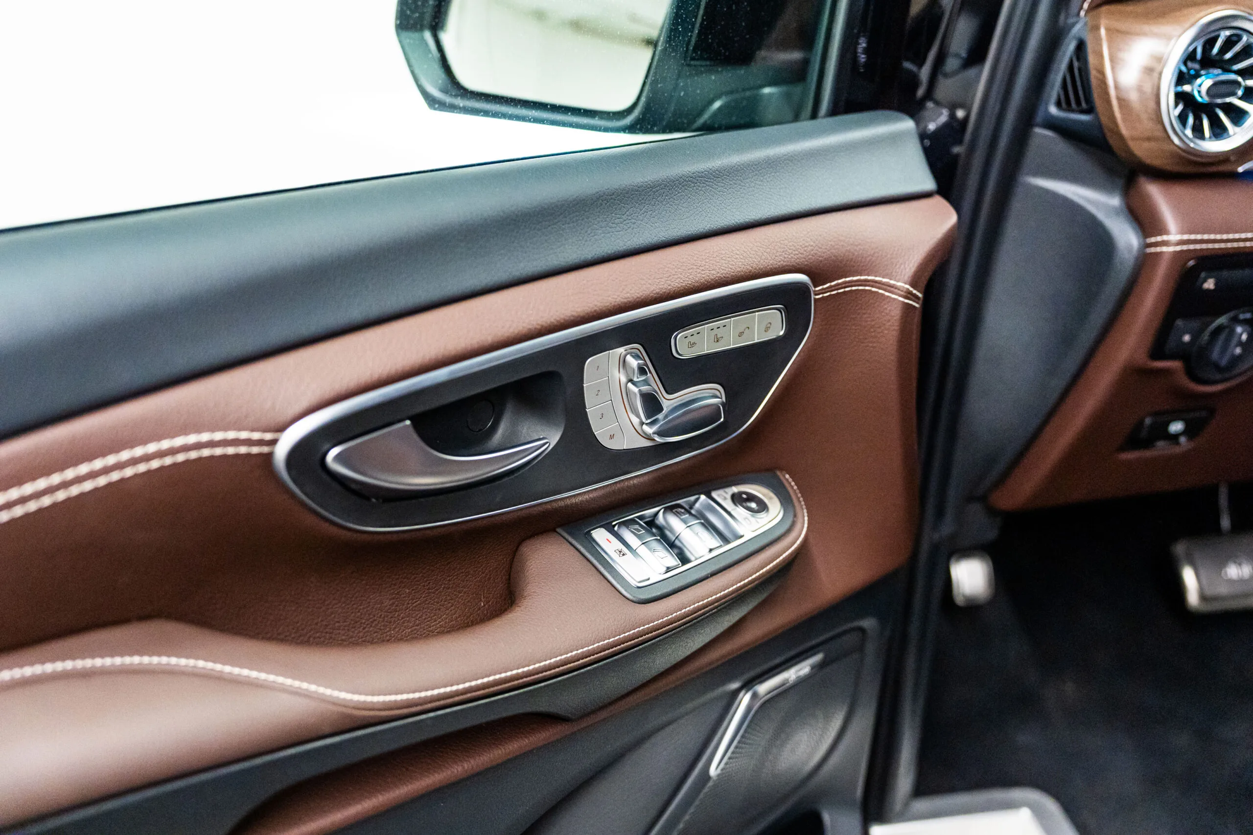 2023 Mercedes-Benz V-Class Long, 15/22