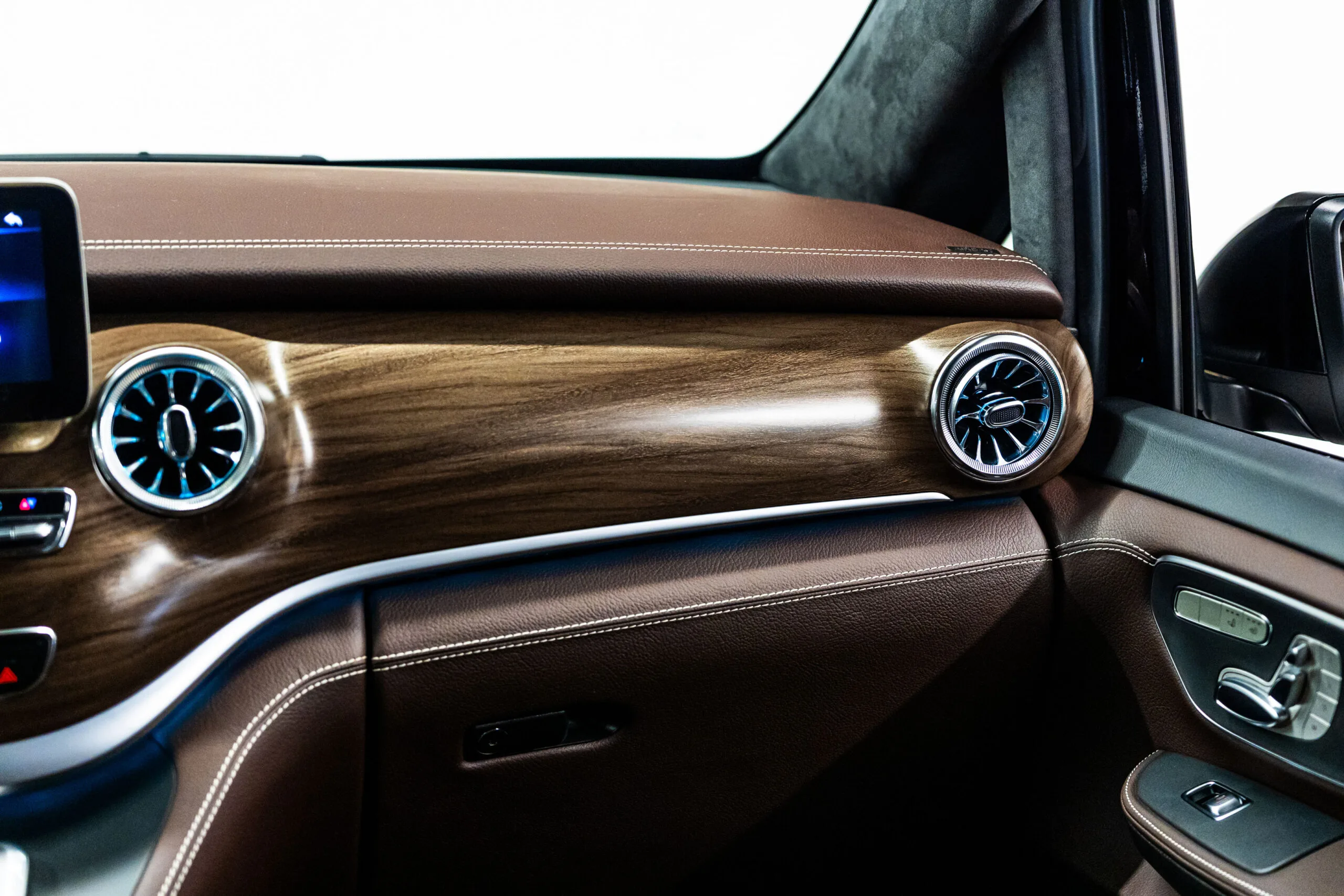 2023 Mercedes-Benz V-Class Long, 19/22