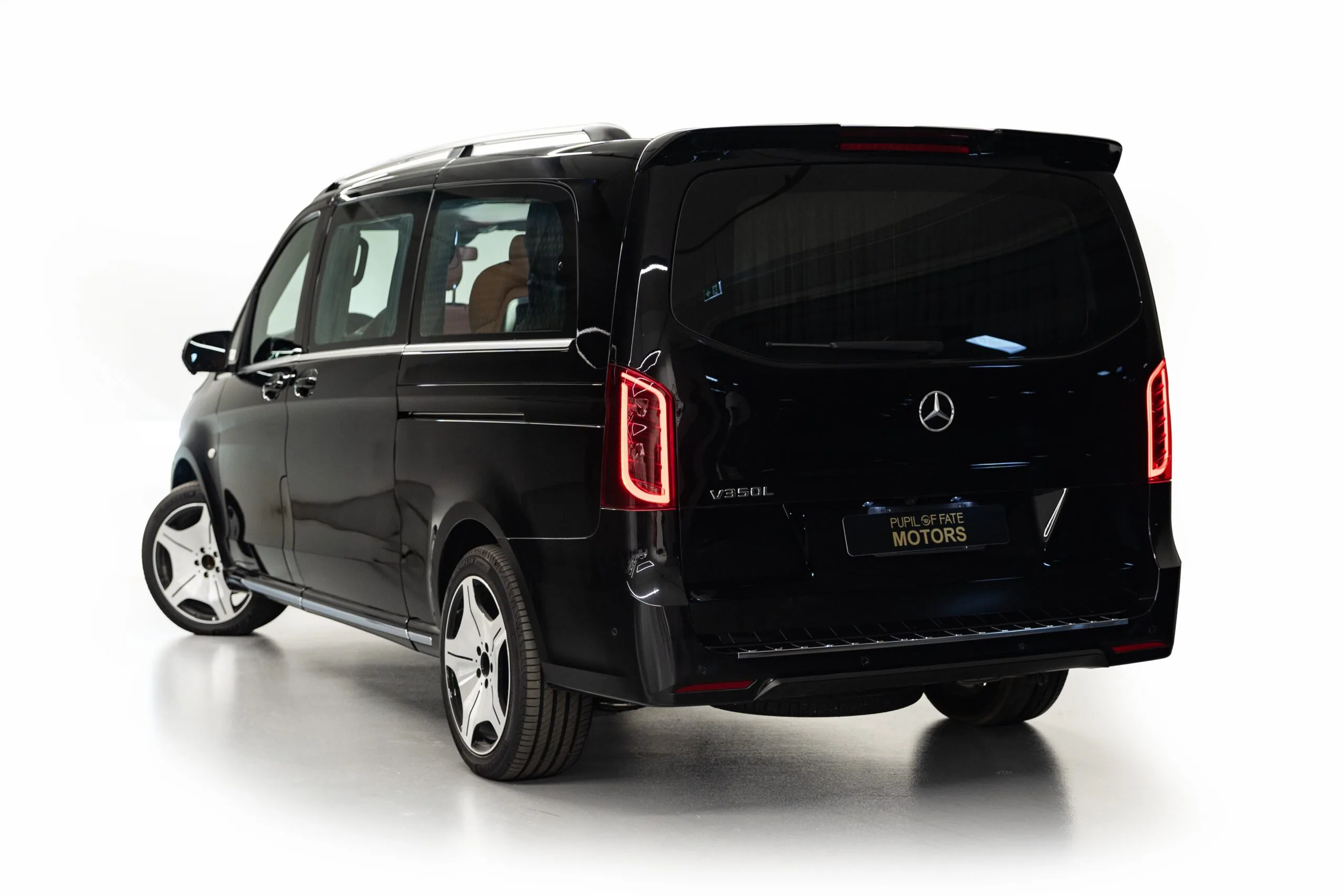 2023 Mercedes-Benz V-Class Long, 5/24