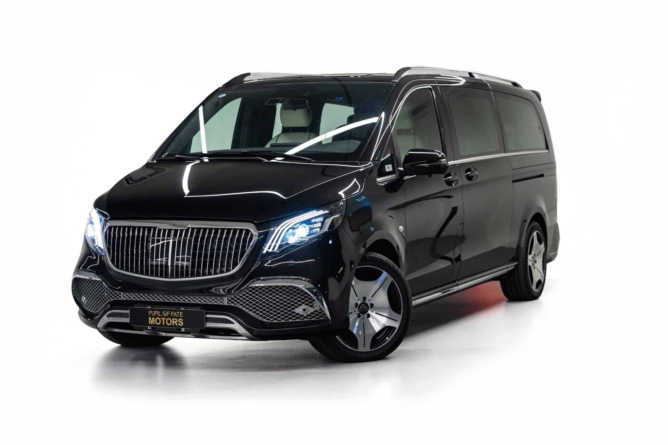 2023 Mercedes-Benz V-Class Long, 3/24